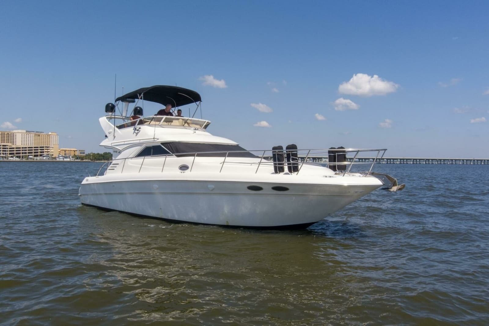 2000 Sea Ray 400 Sedan Bridge - Photo 71