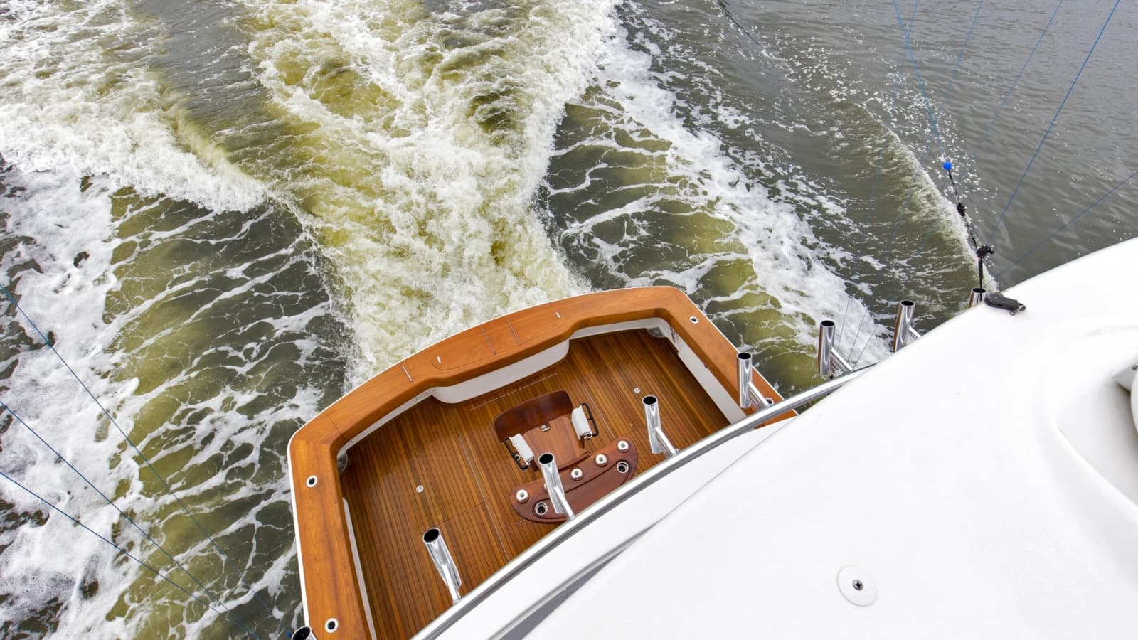 2020 Viking 68 Convertible - Photo 75