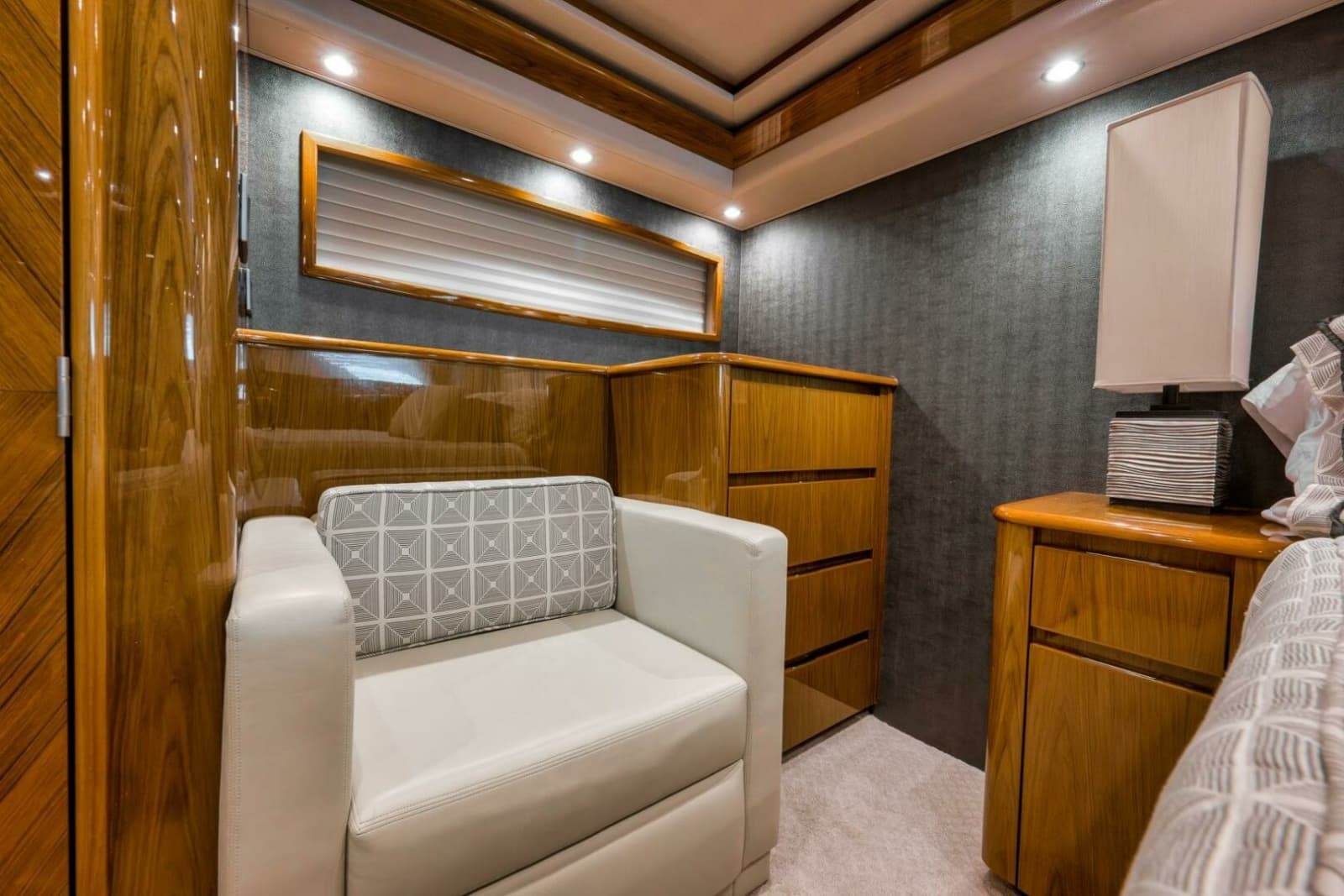 2011 Viking 76 Enclosed Bridge - Photo 45