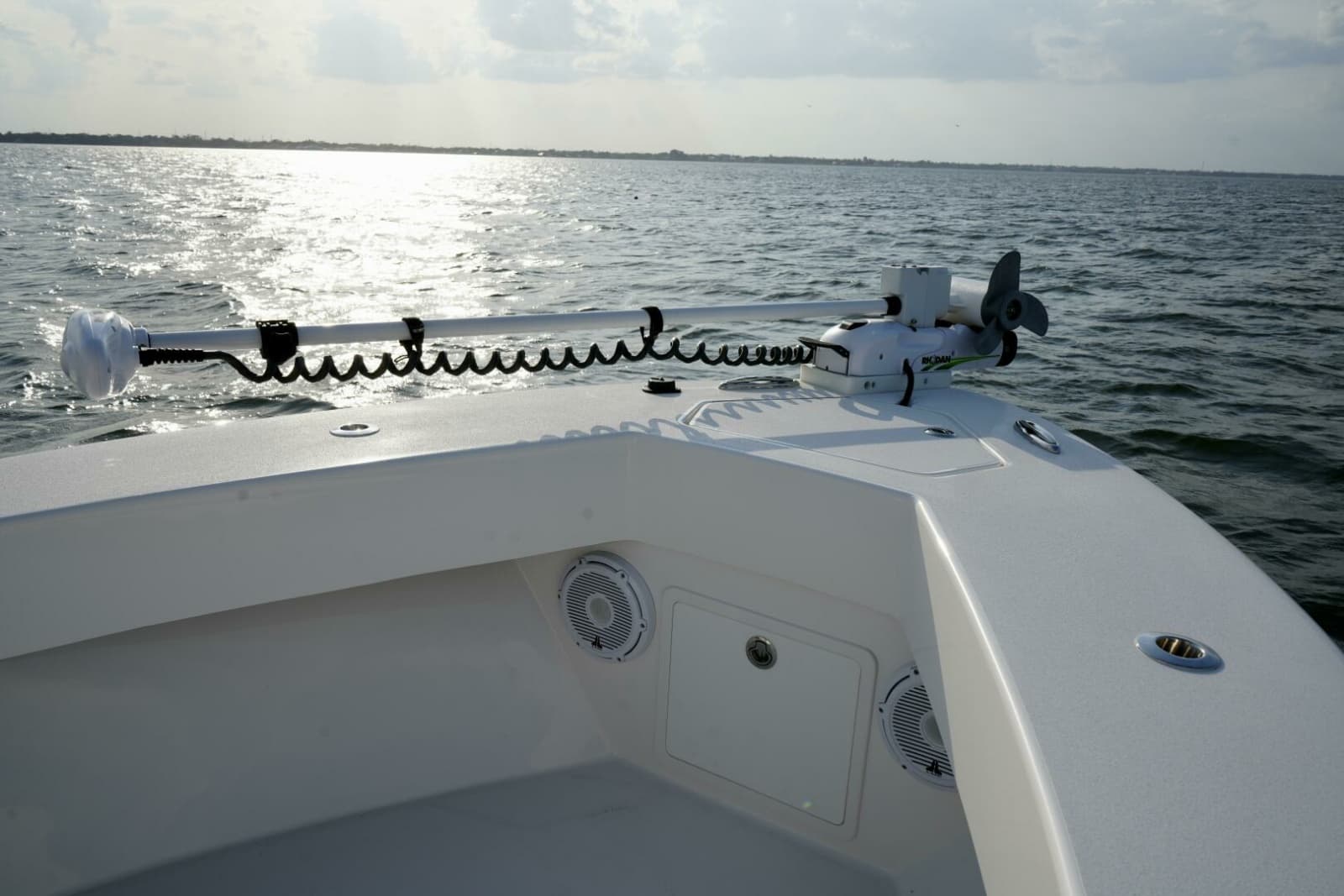 2024 Reef Runner Center Console - Photo 17
