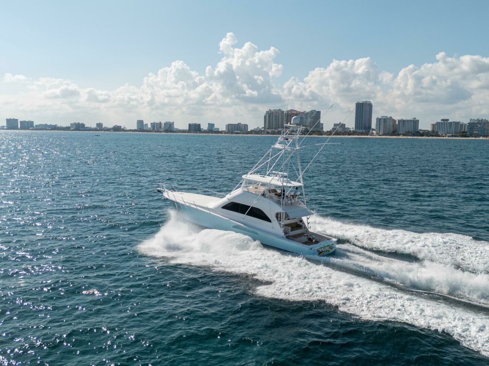2006 Viking 68 Convertible - Photo 11