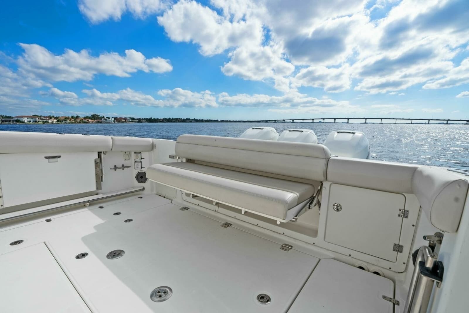 2019 Boston Whaler 380 Outrage - Photo 28