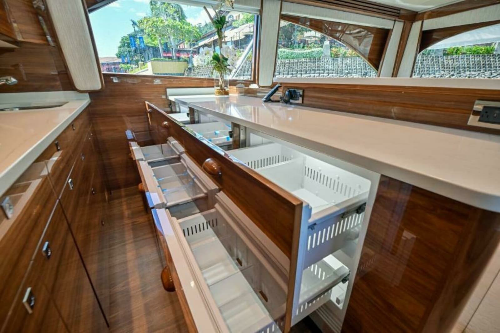 2023 Viking 64 Convertible - Photo 15