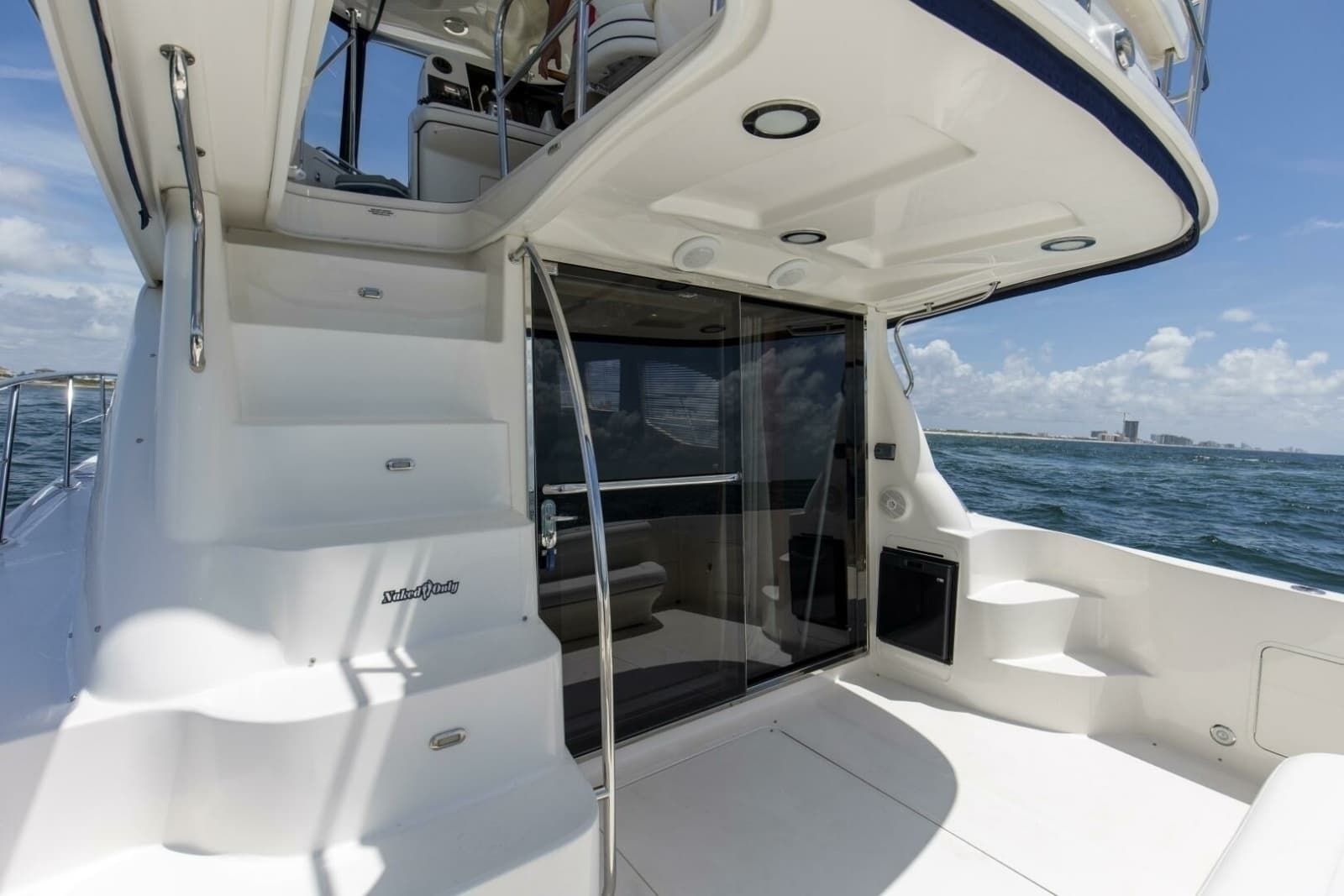 2007 Sea Ray 52 Sedan Bridge - Photo 4
