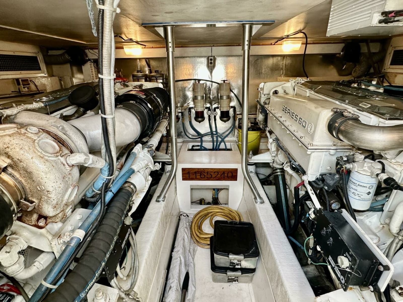 2005 Ocean Yachts 50 Super Sport - Photo 35