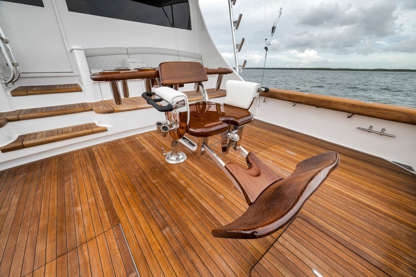 2021 Weaver 75 Convertible - Photo 6