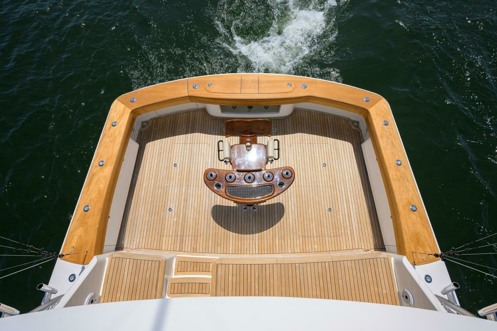 2021 Viking 72 Convertible - Photo 39