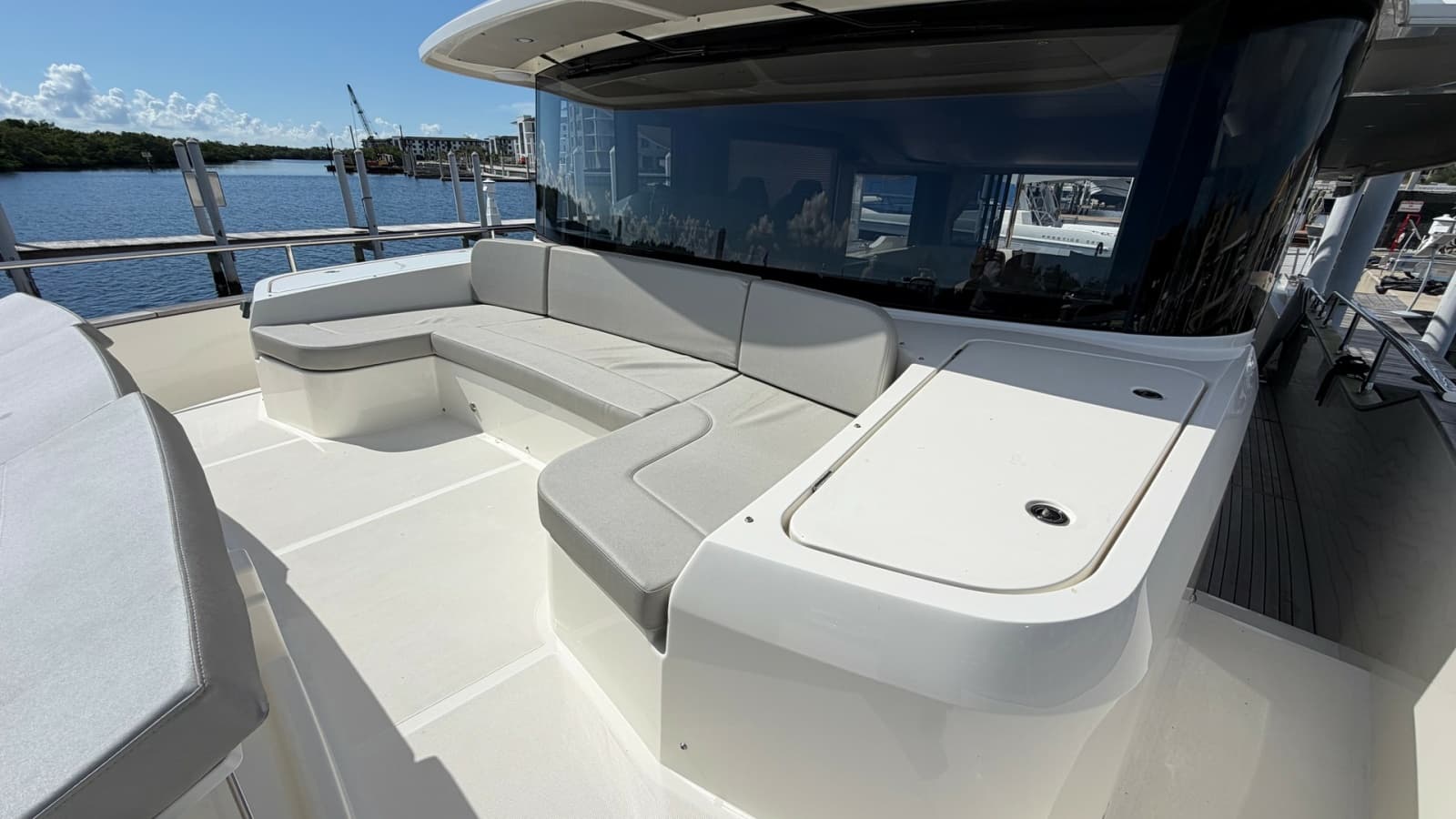 2026 Absolute Navetta 58 - Photo 44