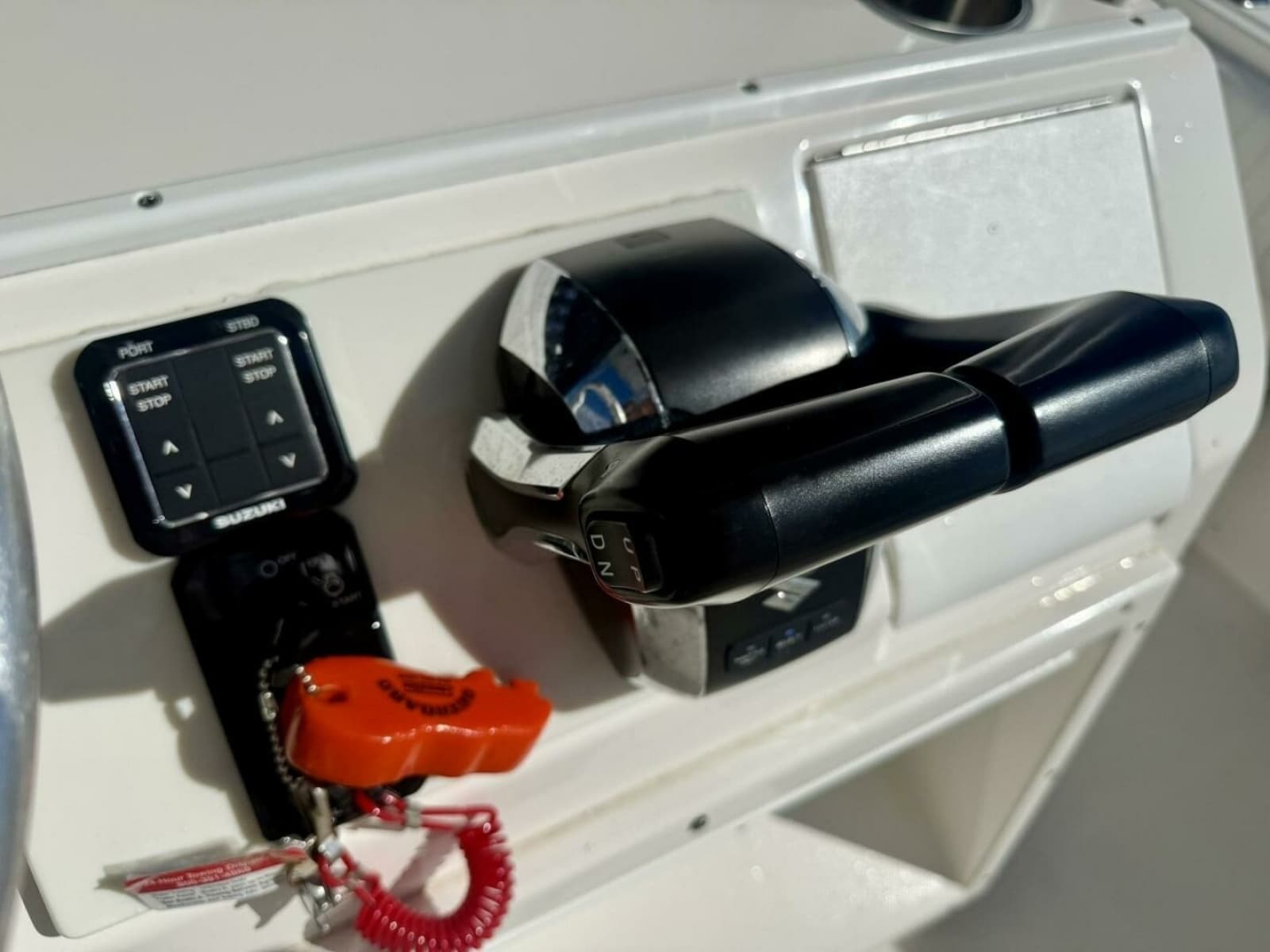 2006 Regulator 29 FS - Photo 18