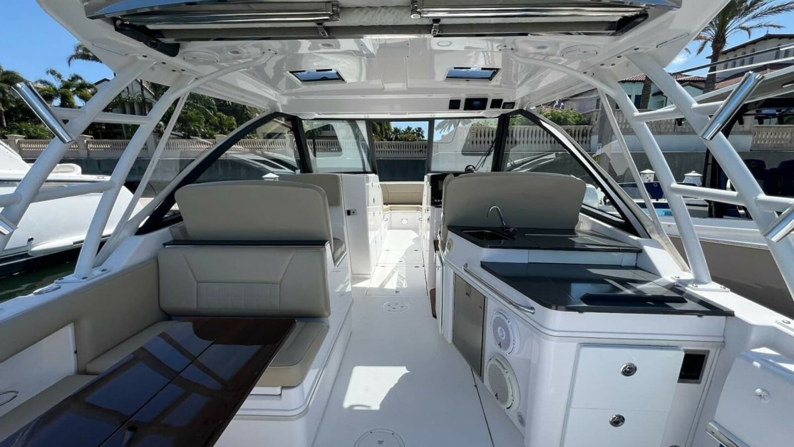 2019 Everglades 340 Dual Console - Photo 17