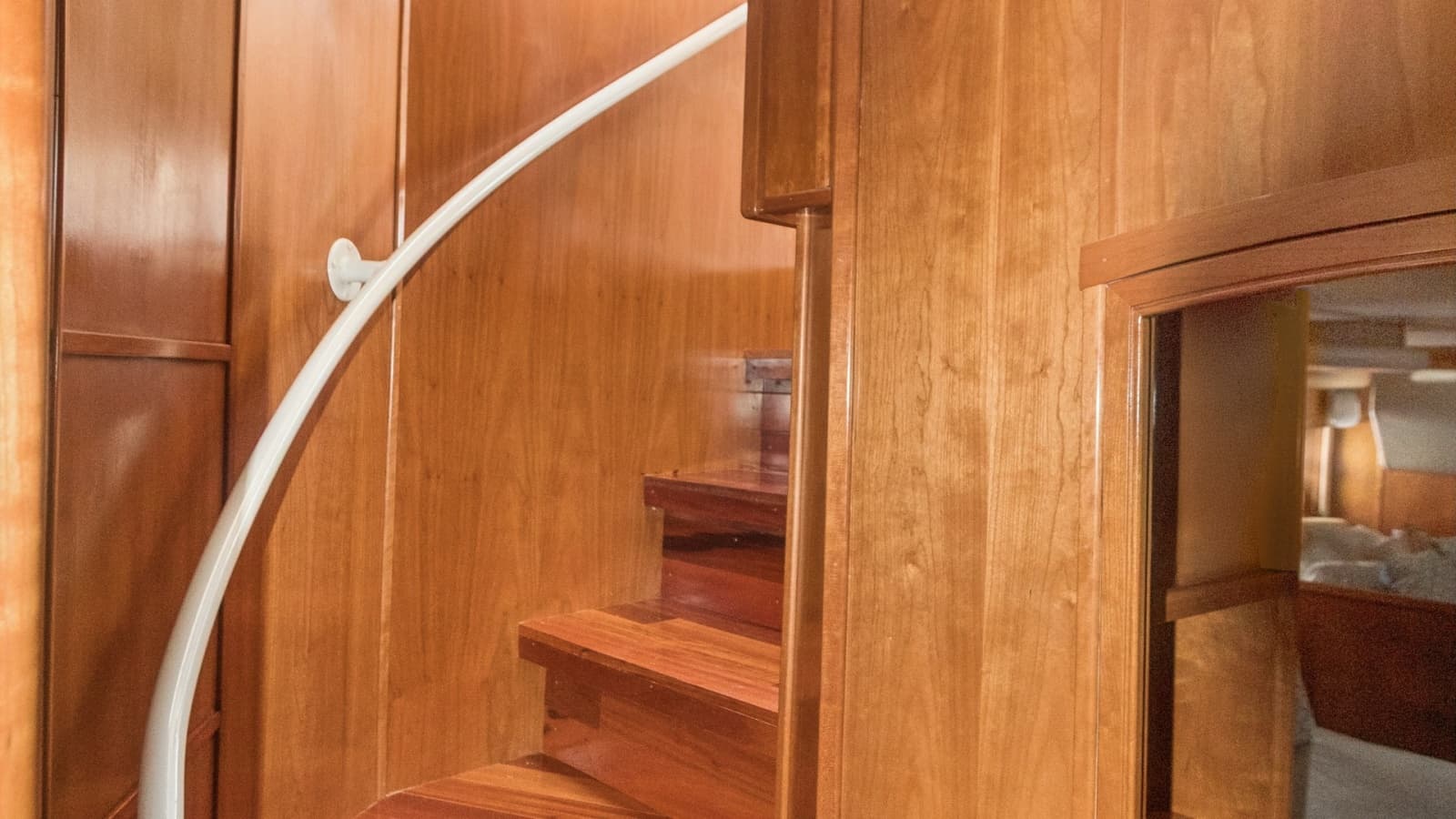 2005 Meridian 540 Pilothouse - Photo 26