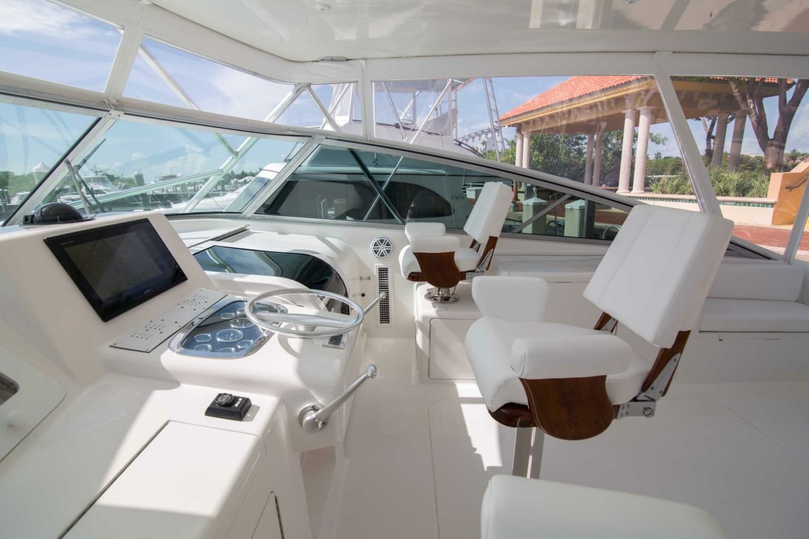 2001 Viking 50 Express - Photo 25
