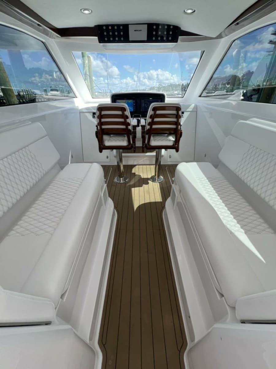 2023 Custom 53 Queen/Smith Custom Boat - Photo 26