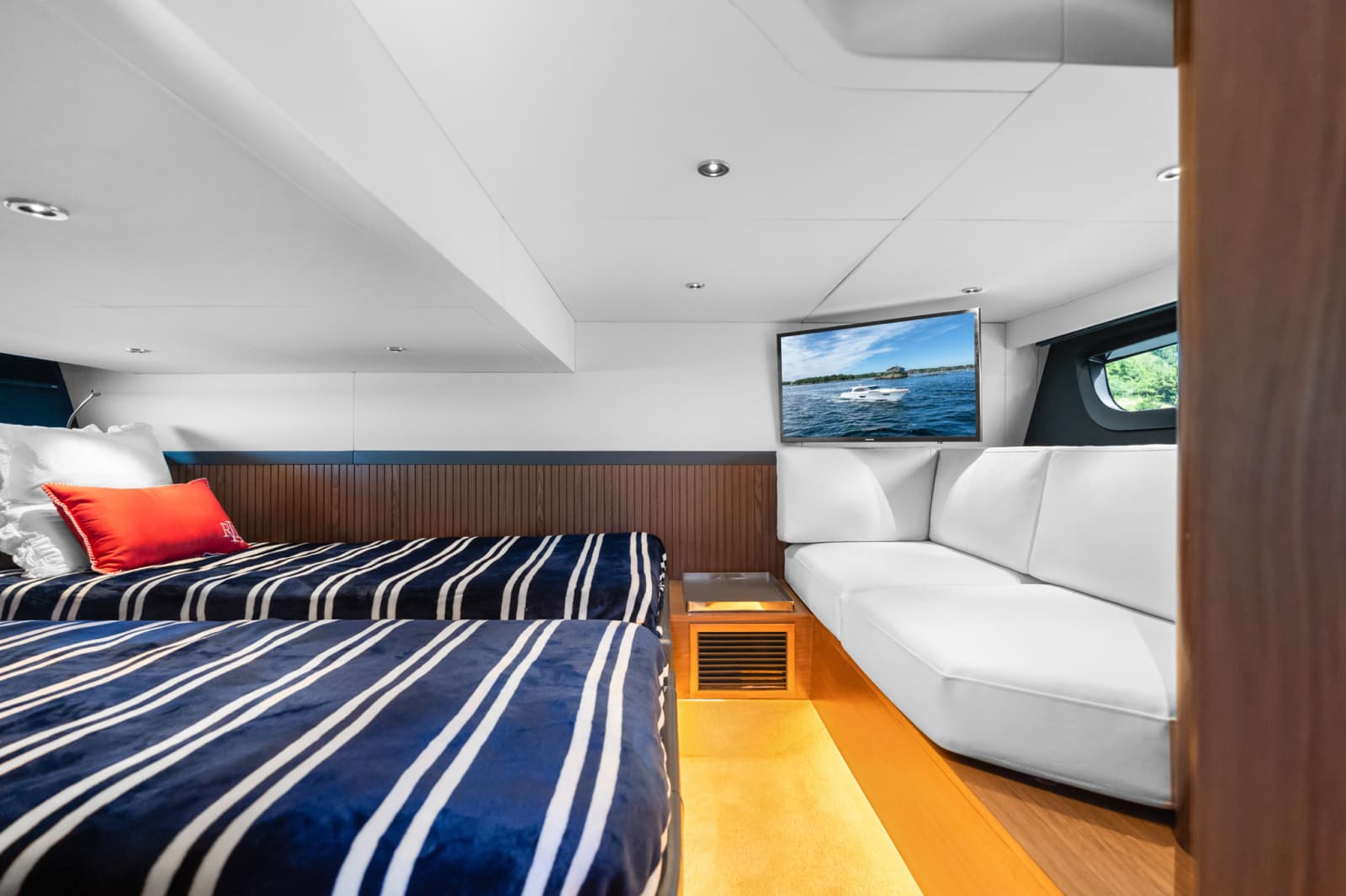 2025 ECLIPSE 505 Shadow - Photo 30