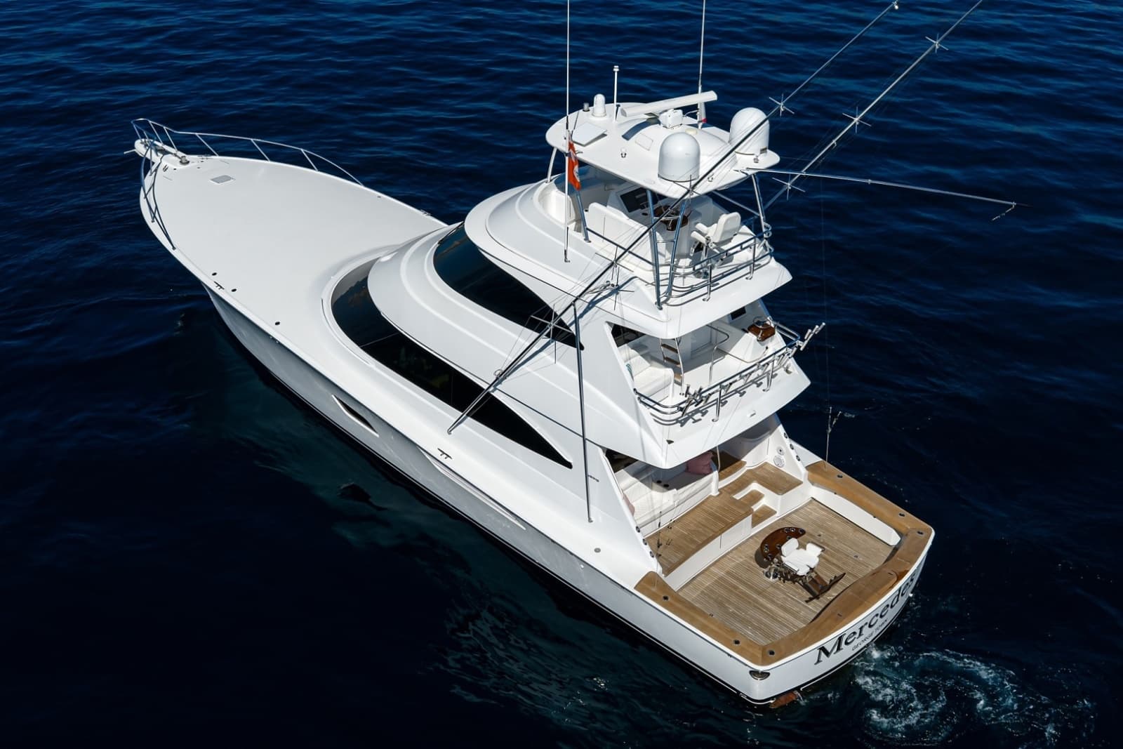 2023 Viking 80 Skybridge - Photo 55