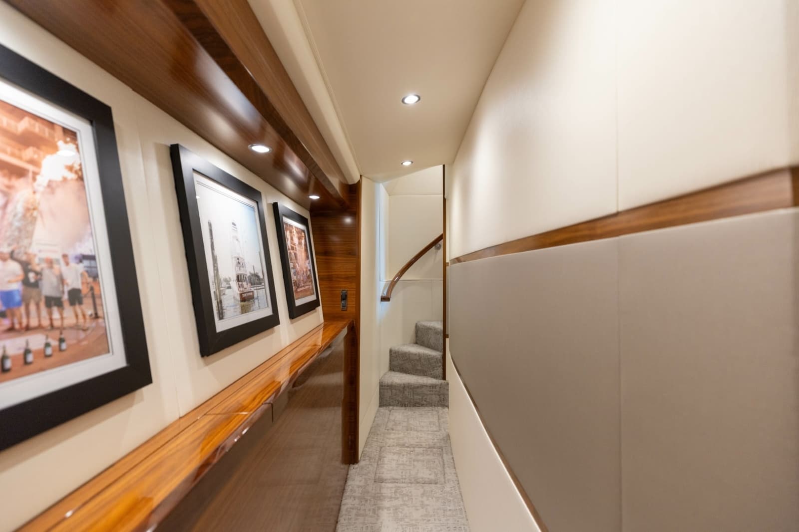 2023 Viking 72 Convertible - Photo 29