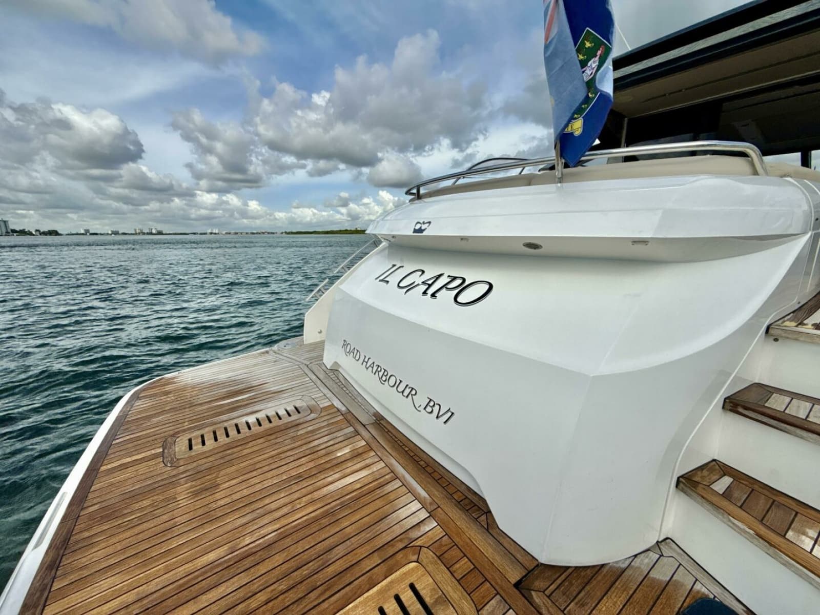 2017 Princess V58 - Photo 41