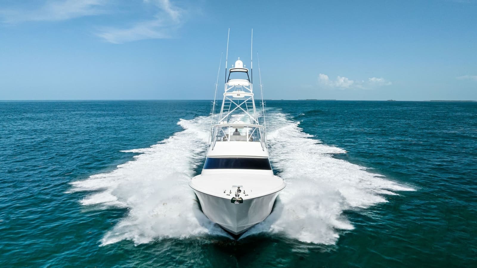 2018 Viking 62 Convertible - Photo 83