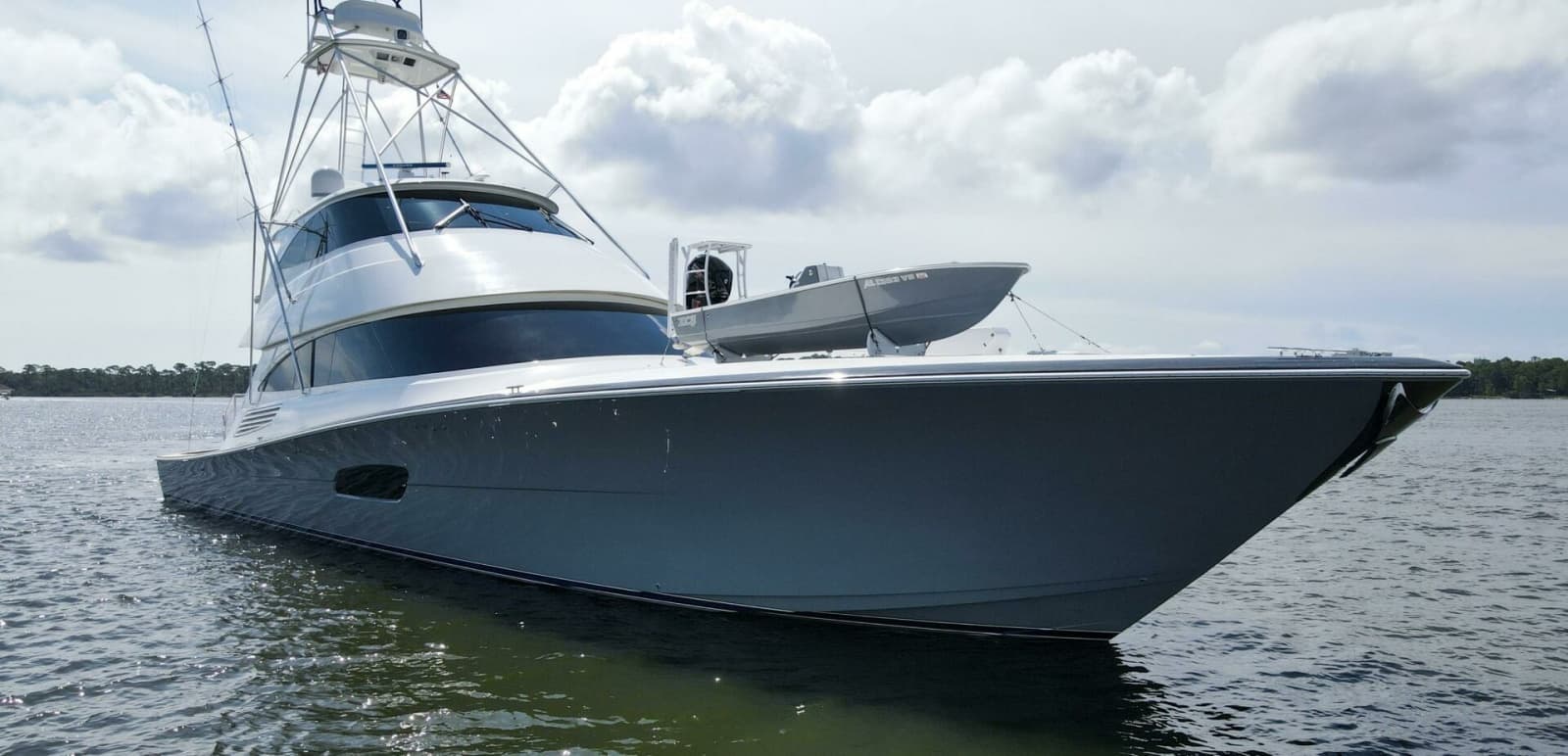2016 Viking 92 Enclosed Bridge - Photo 89