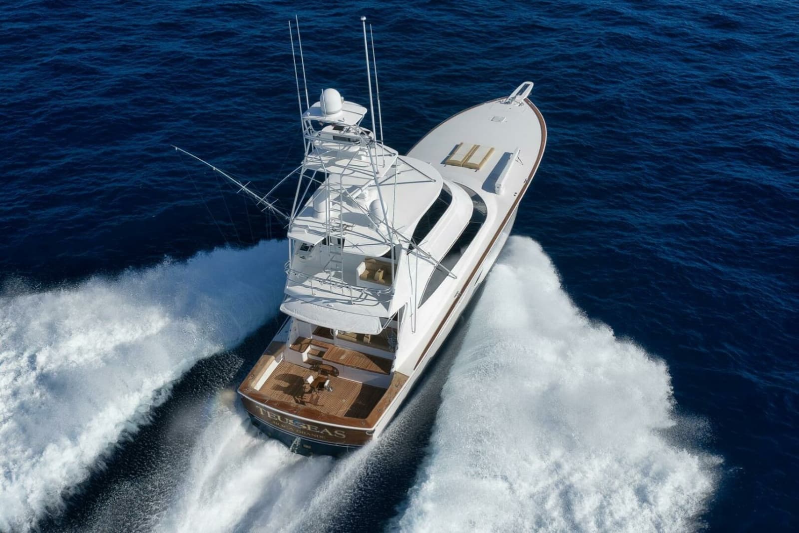 2011 Viking 76 Enclosed Bridge - Photo 265