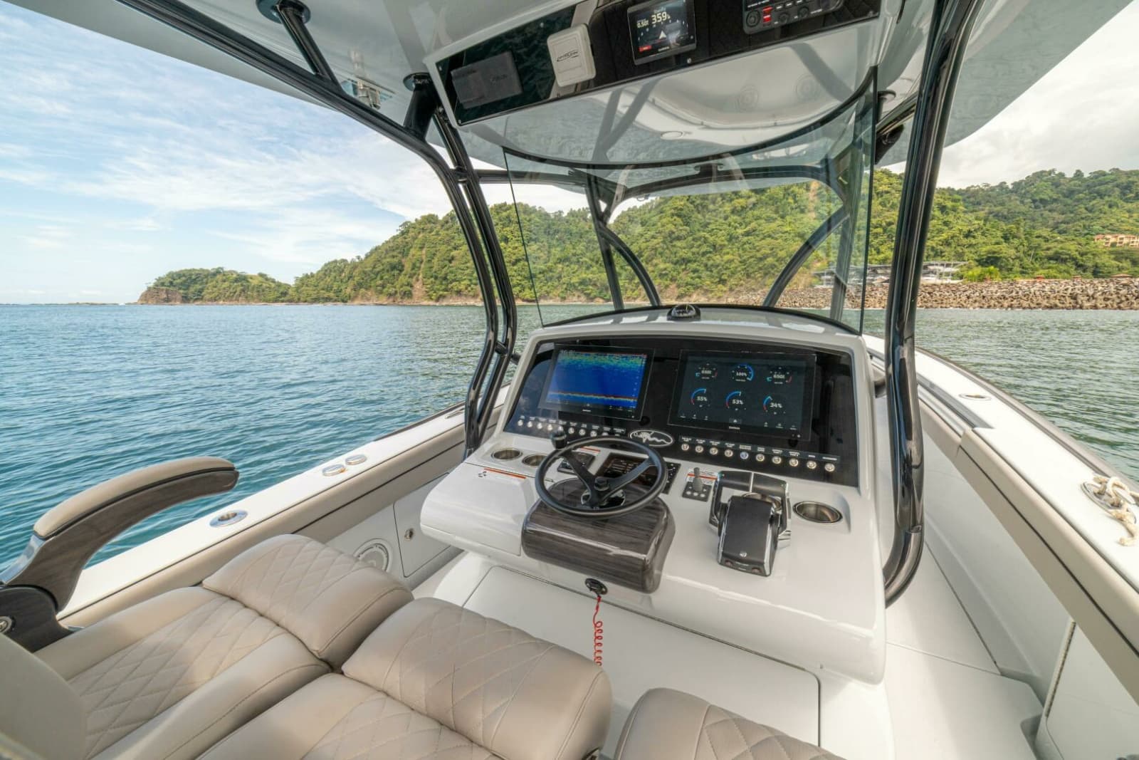 2024 Valhalla Boatworks V-33 - Photo 14