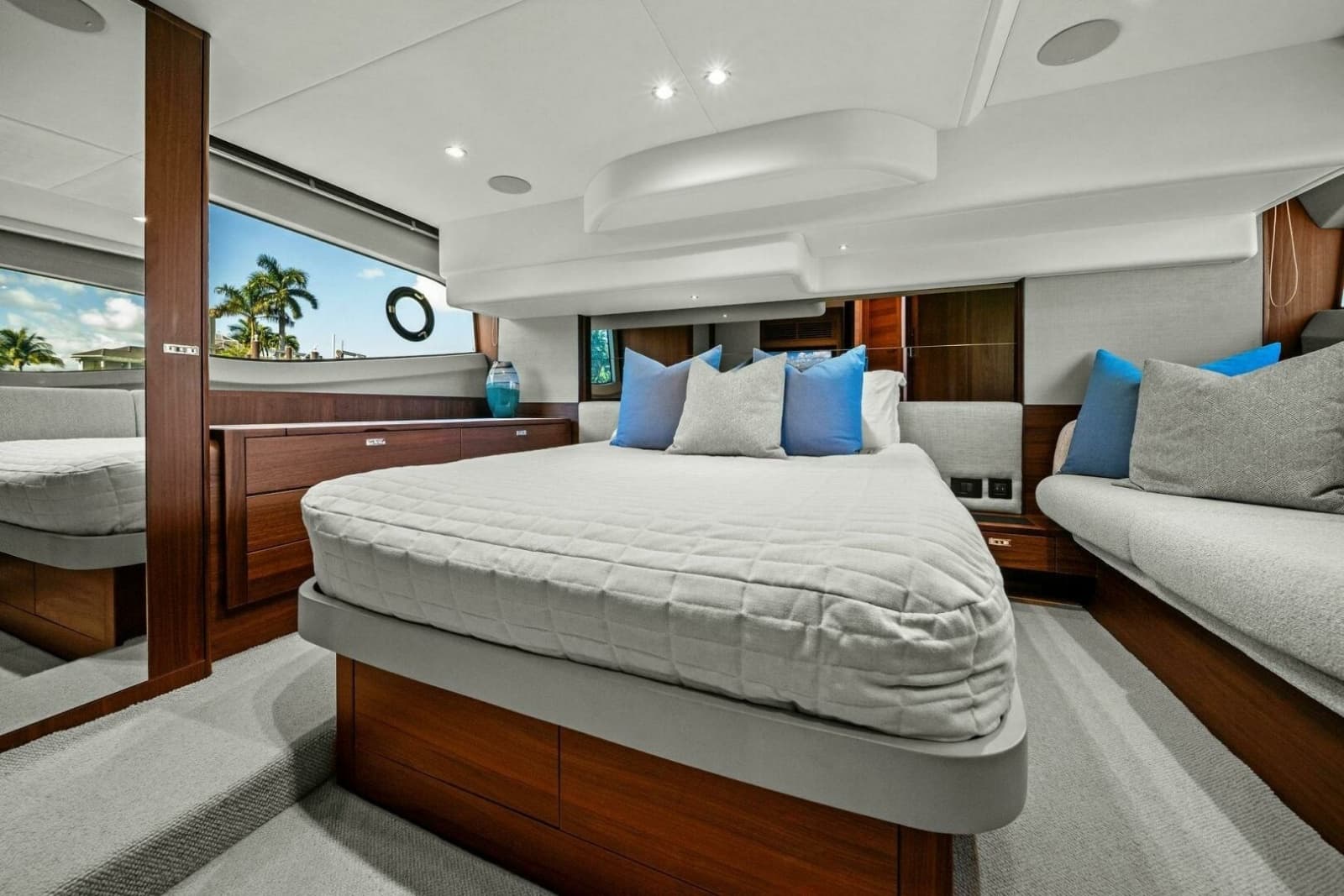 2023 Princess F50 - Photo 6