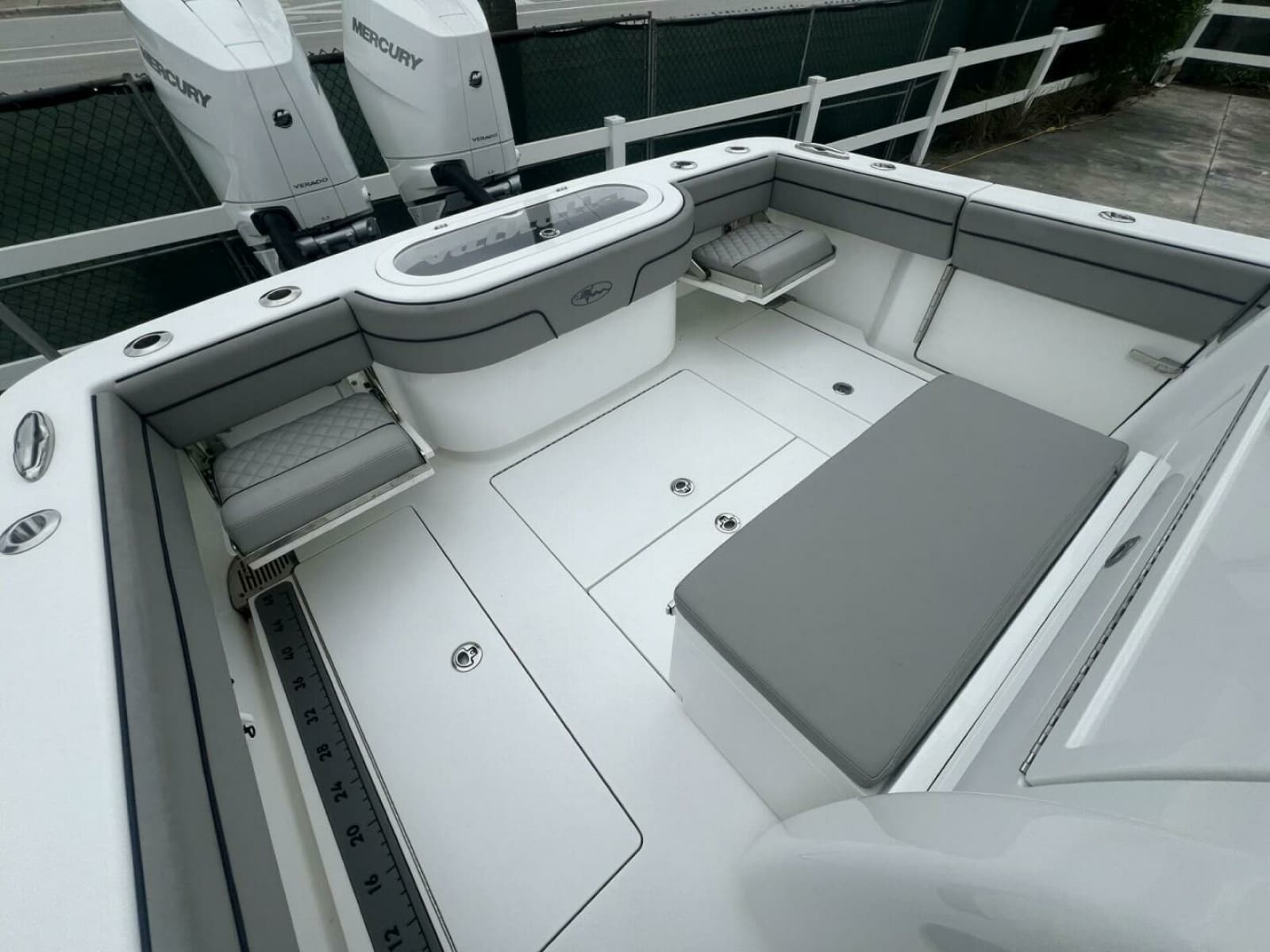 2023 Valhalla Boatworks V-33 - Photo 25