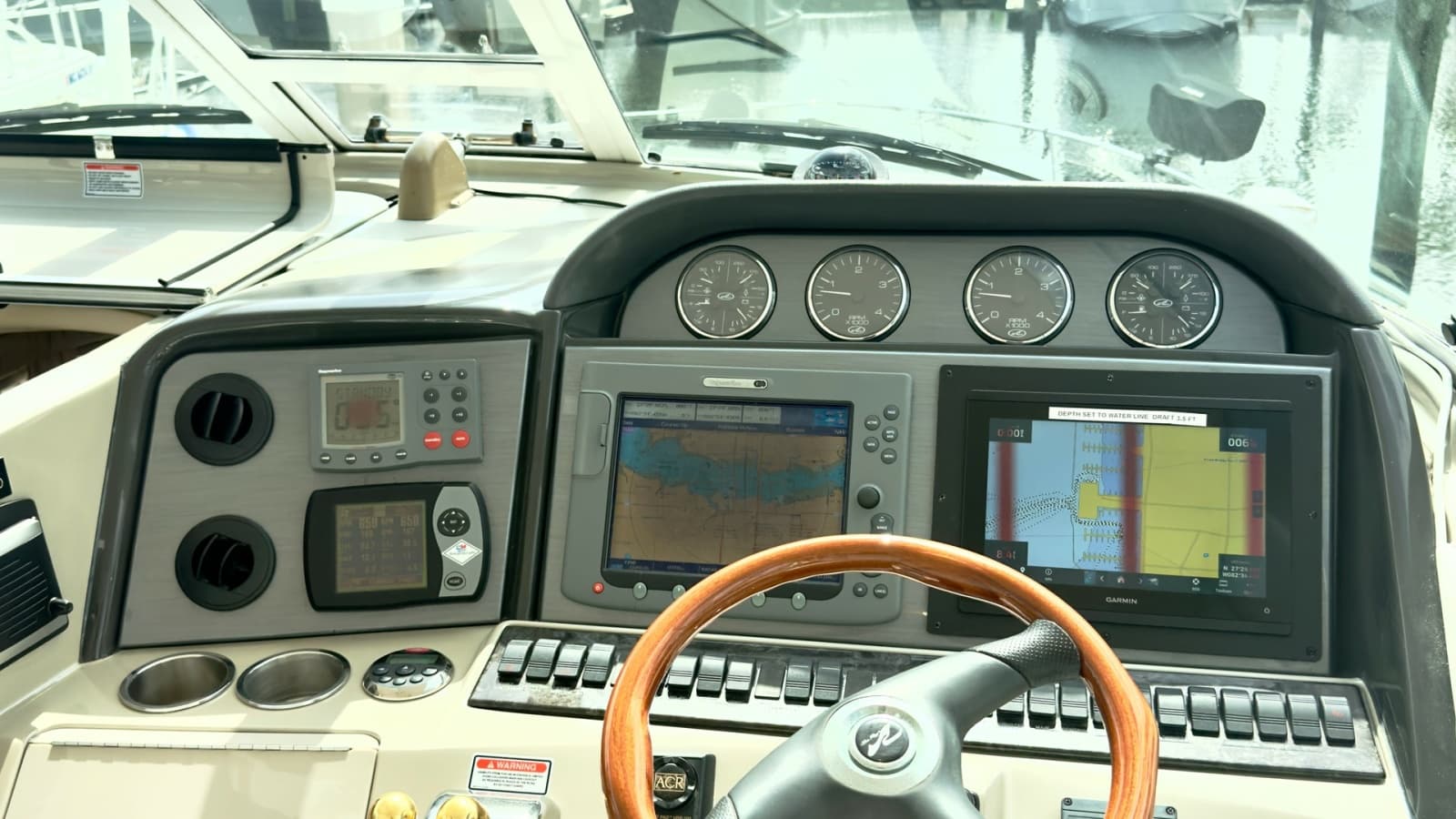 2006 Sea Ray 40 Motor Yacht - Photo 9