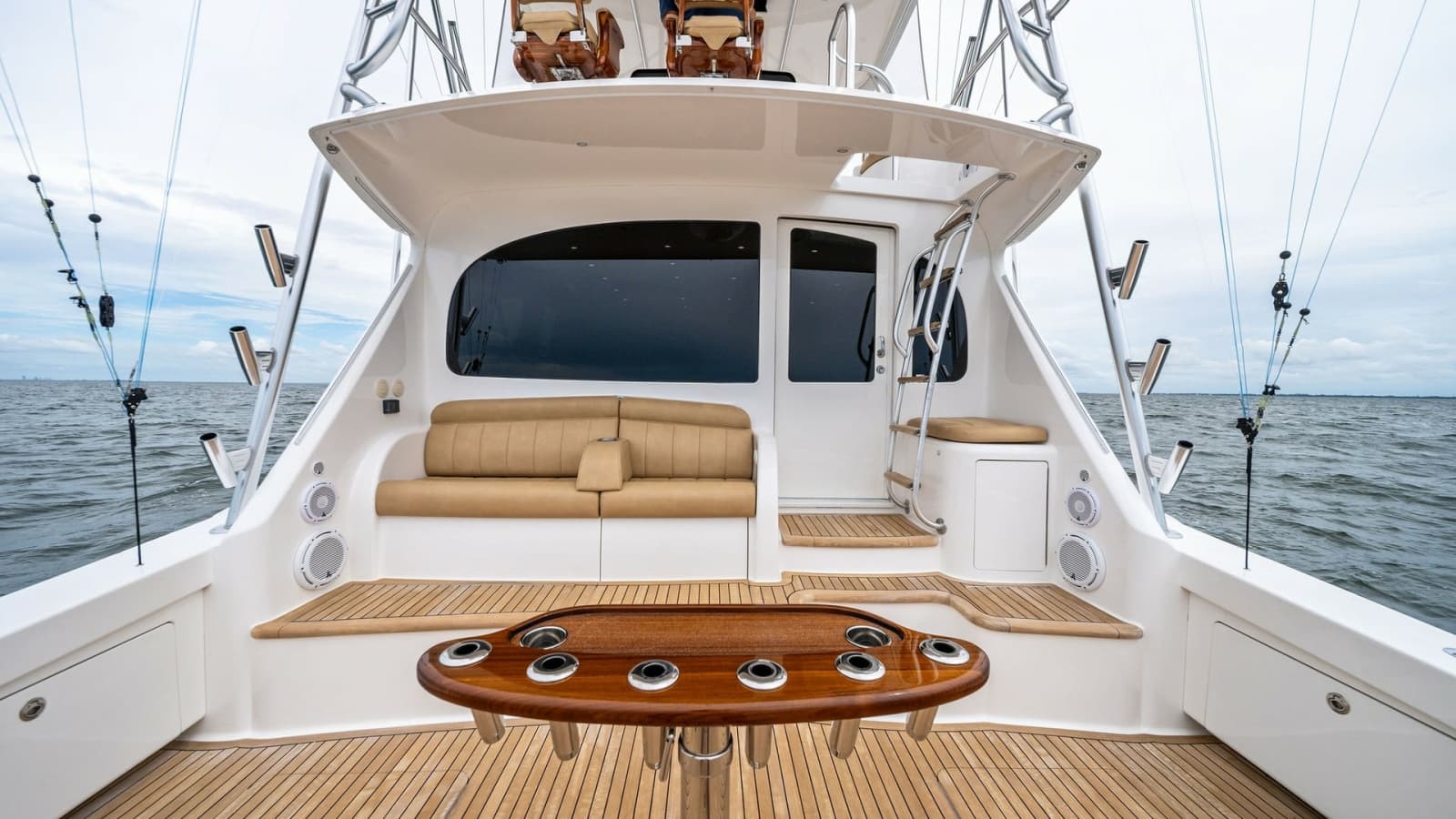 2013 Viking 55 Convertible - Photo 4