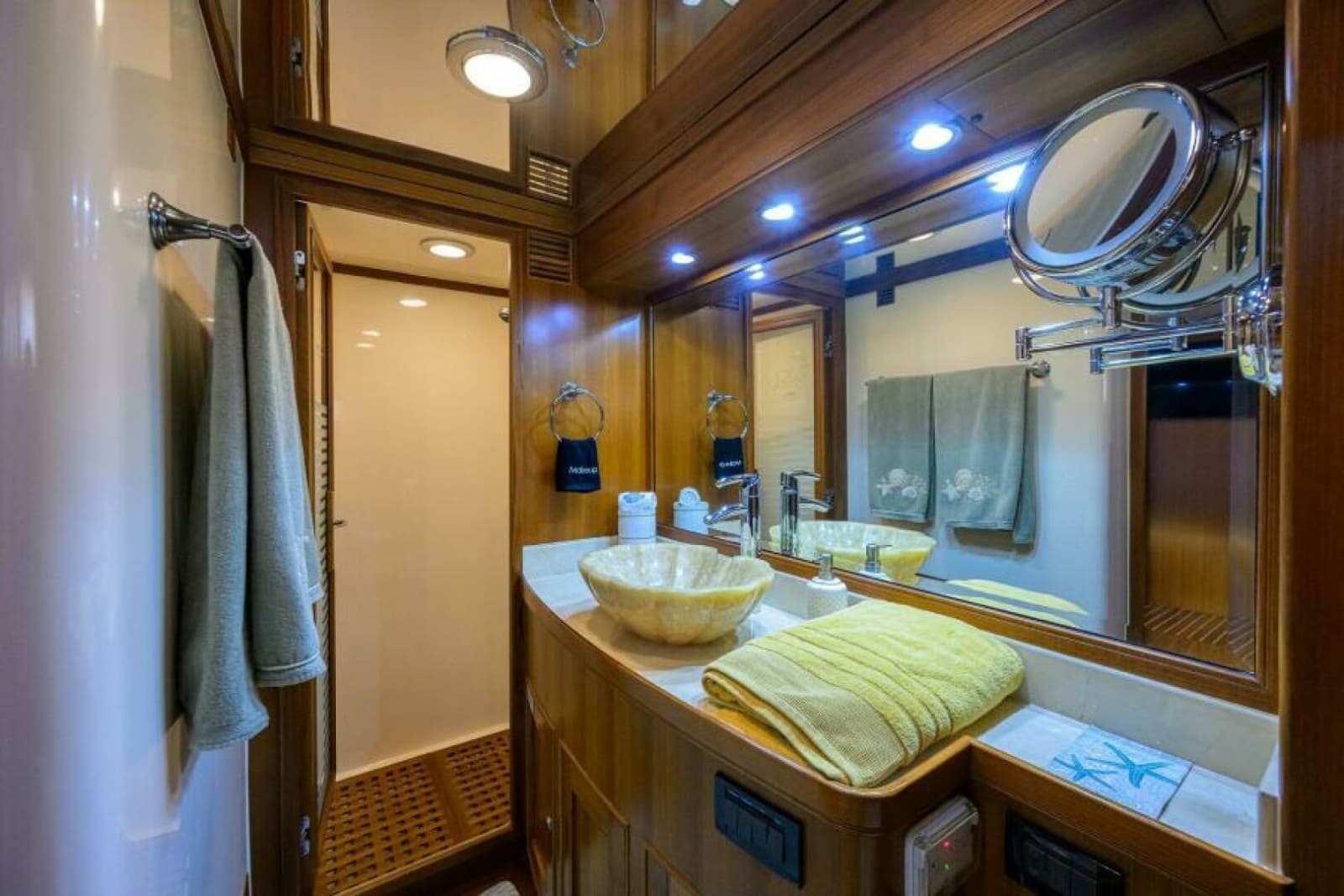 2011 Marlow 97 Explorer - Photo 4