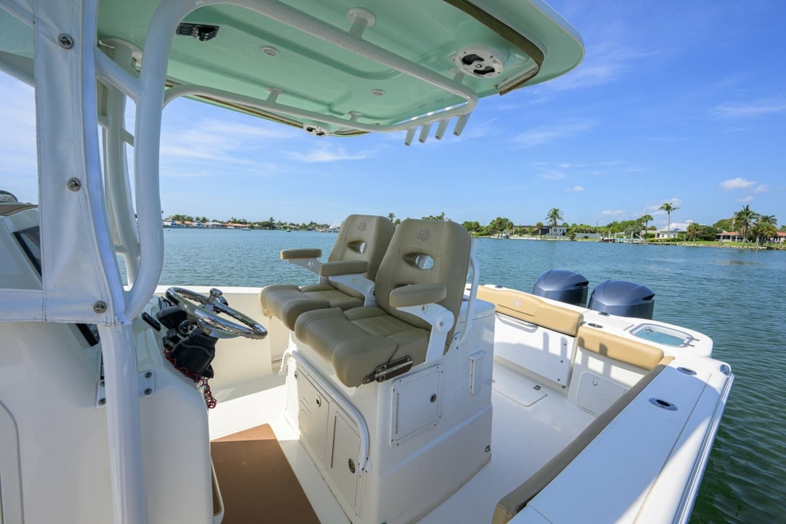 2019 NauticStar 28XS - Photo 11