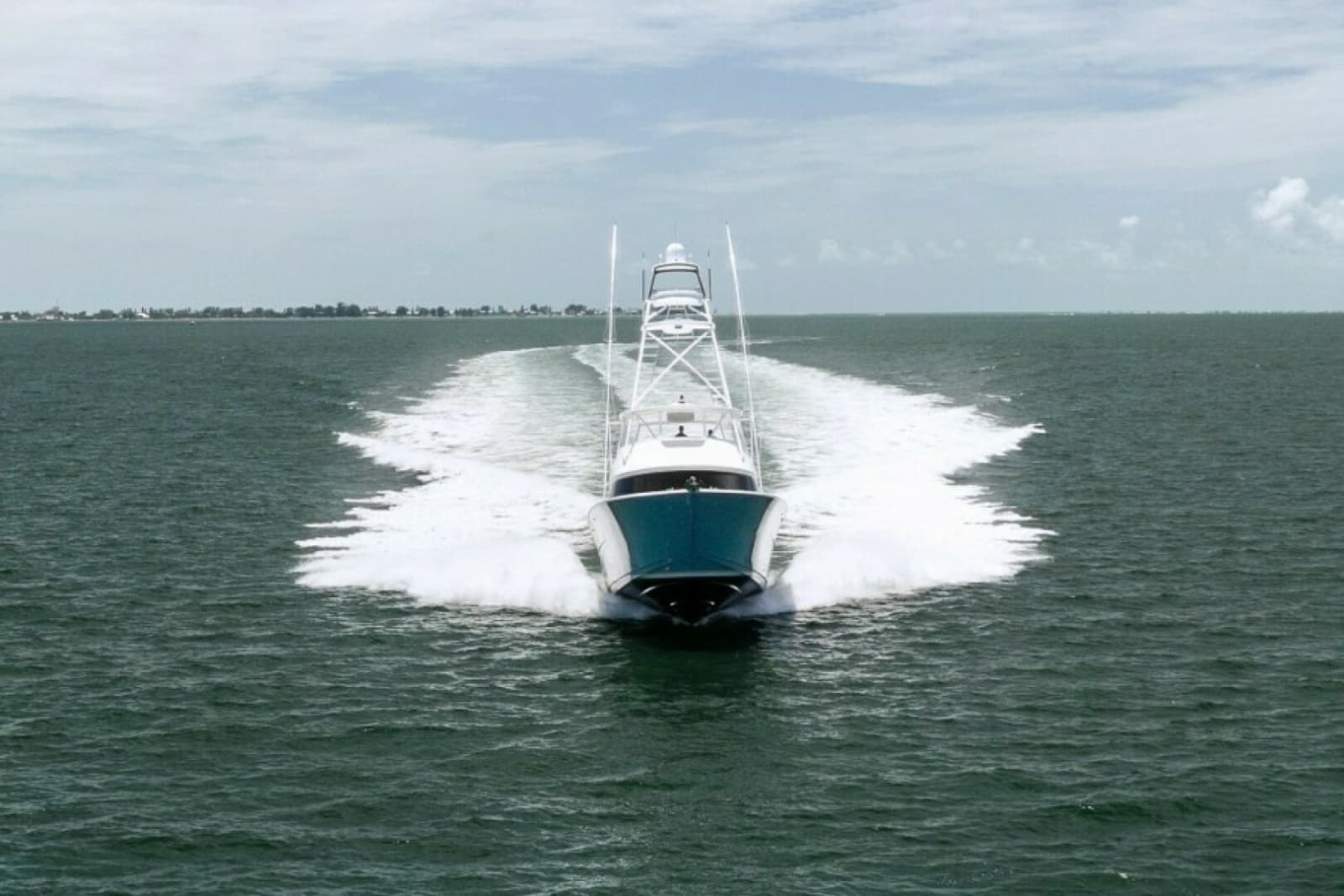 2018 Viking 72 Convertible - Photo 63