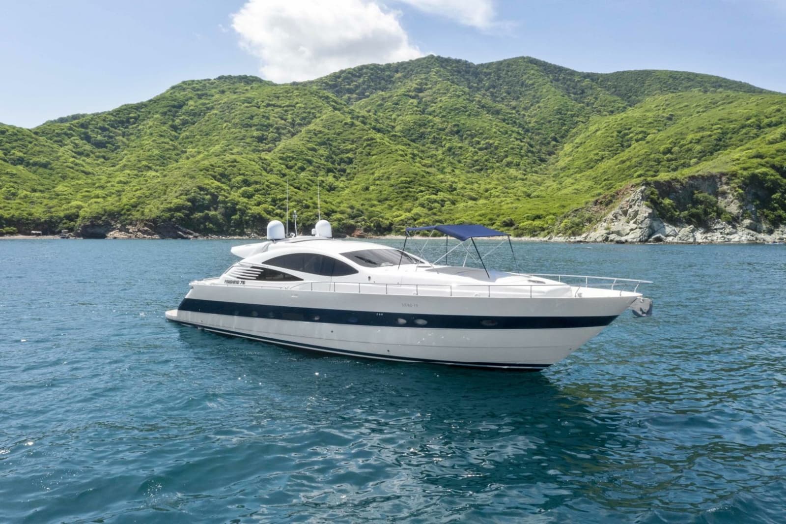 2005 Pershing 76 Motor Yacht - Photo 48