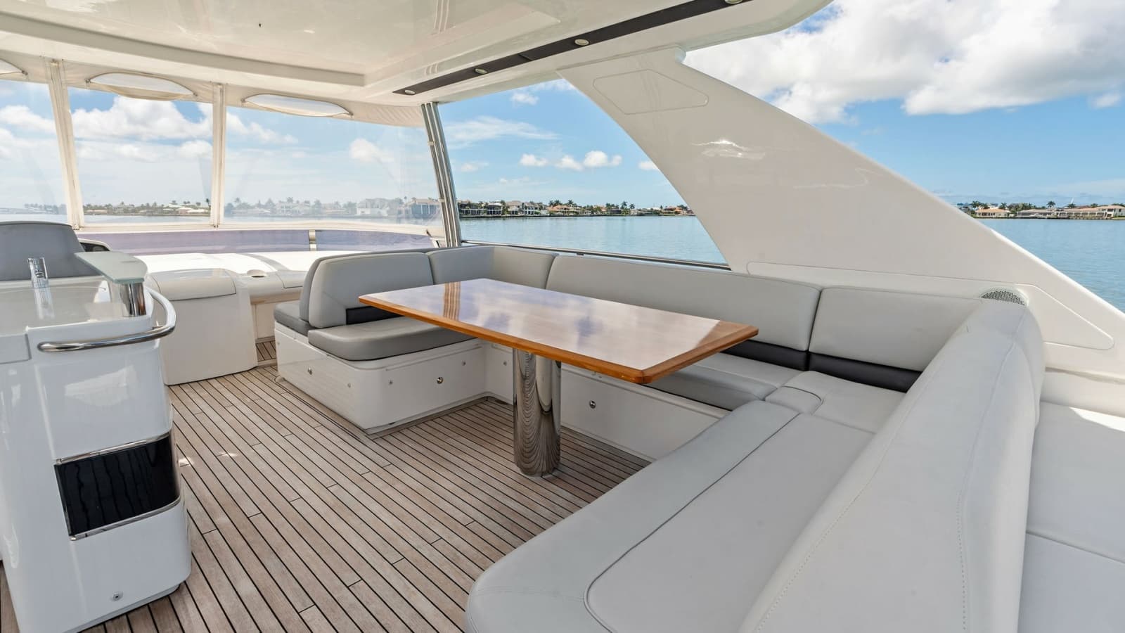 2016 Princess 64 Flybridge - Photo 64