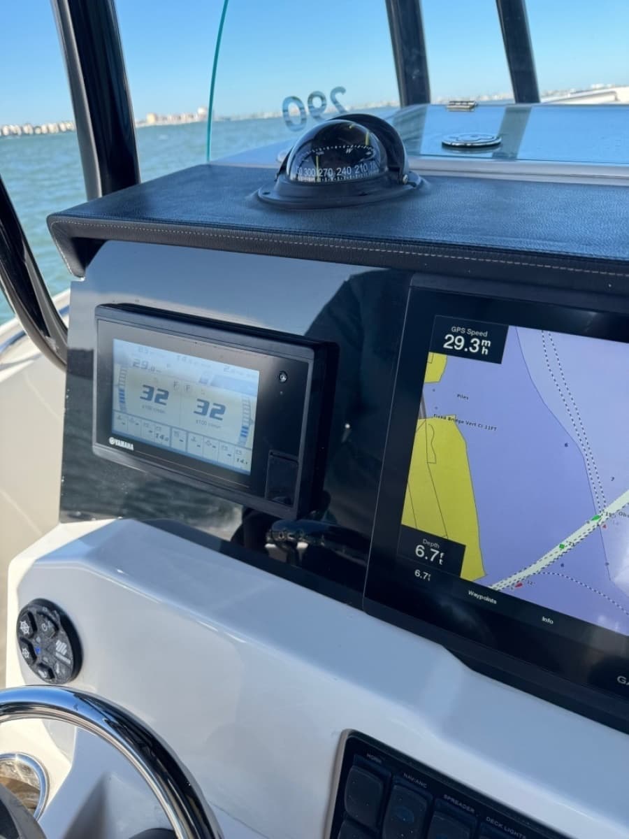 2021 Sailfish 29 Center Console - Photo 12