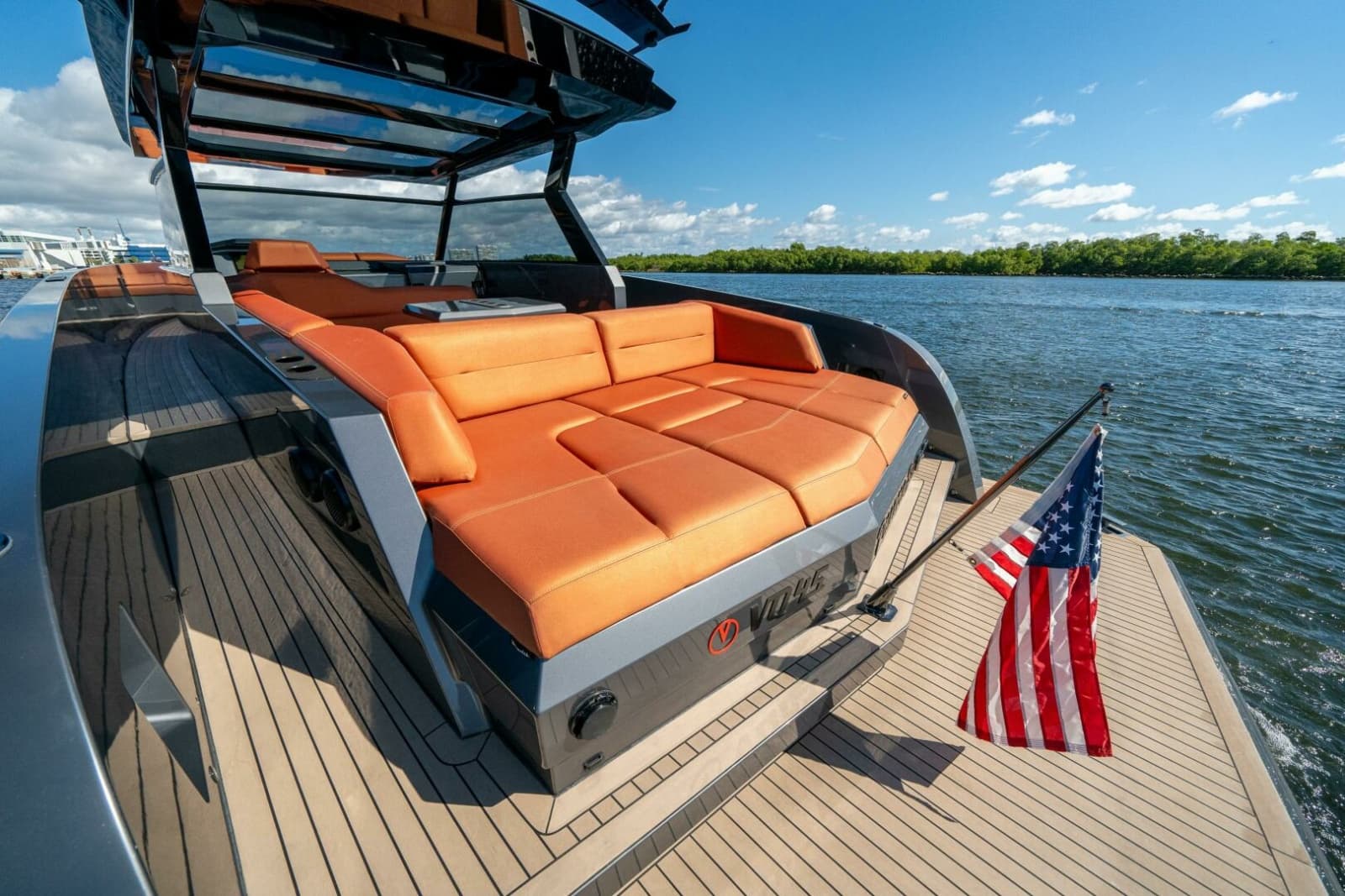 2022 Vanquish Yachts VQ45 - Photo 7