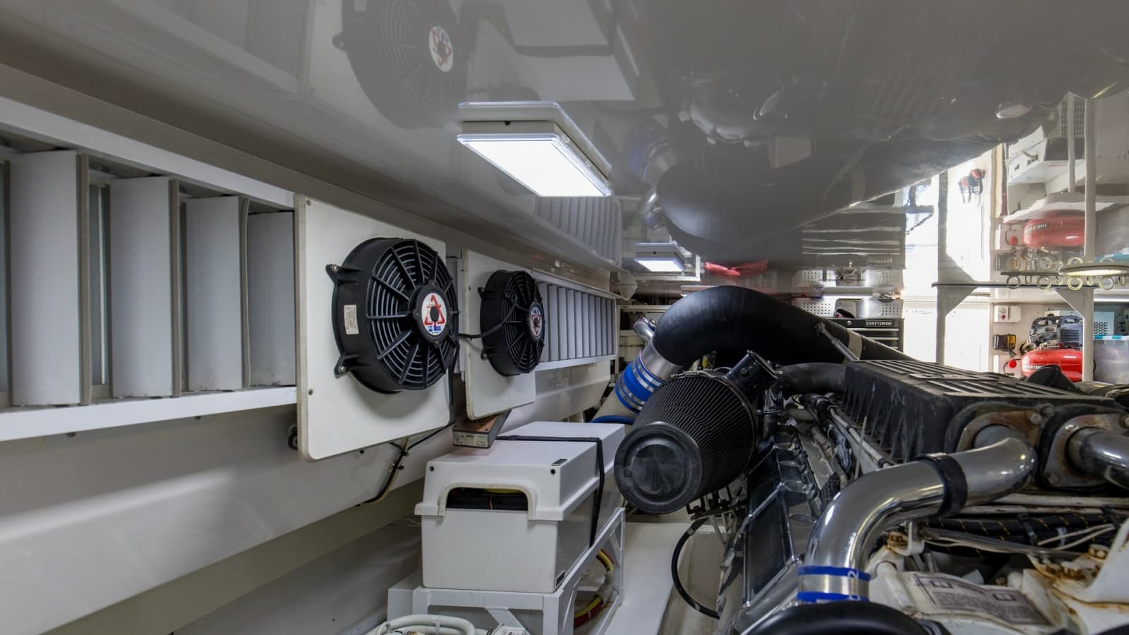 2007 Viking 64 Enclosed Bridge - Photo 60