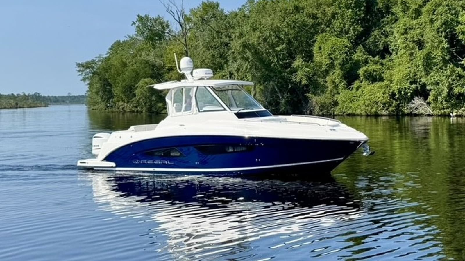 2021 Regal 33 SAV - Photo 27
