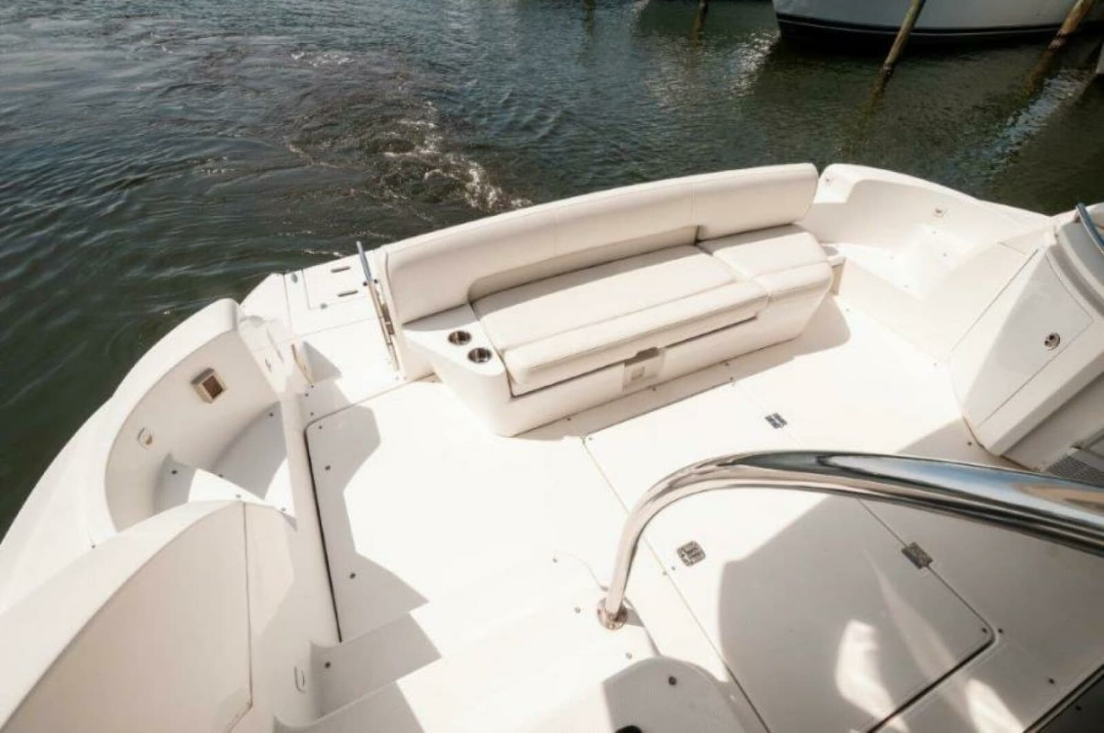 2006 Cruisers Yachts 477 Sport Sedan - Photo 29