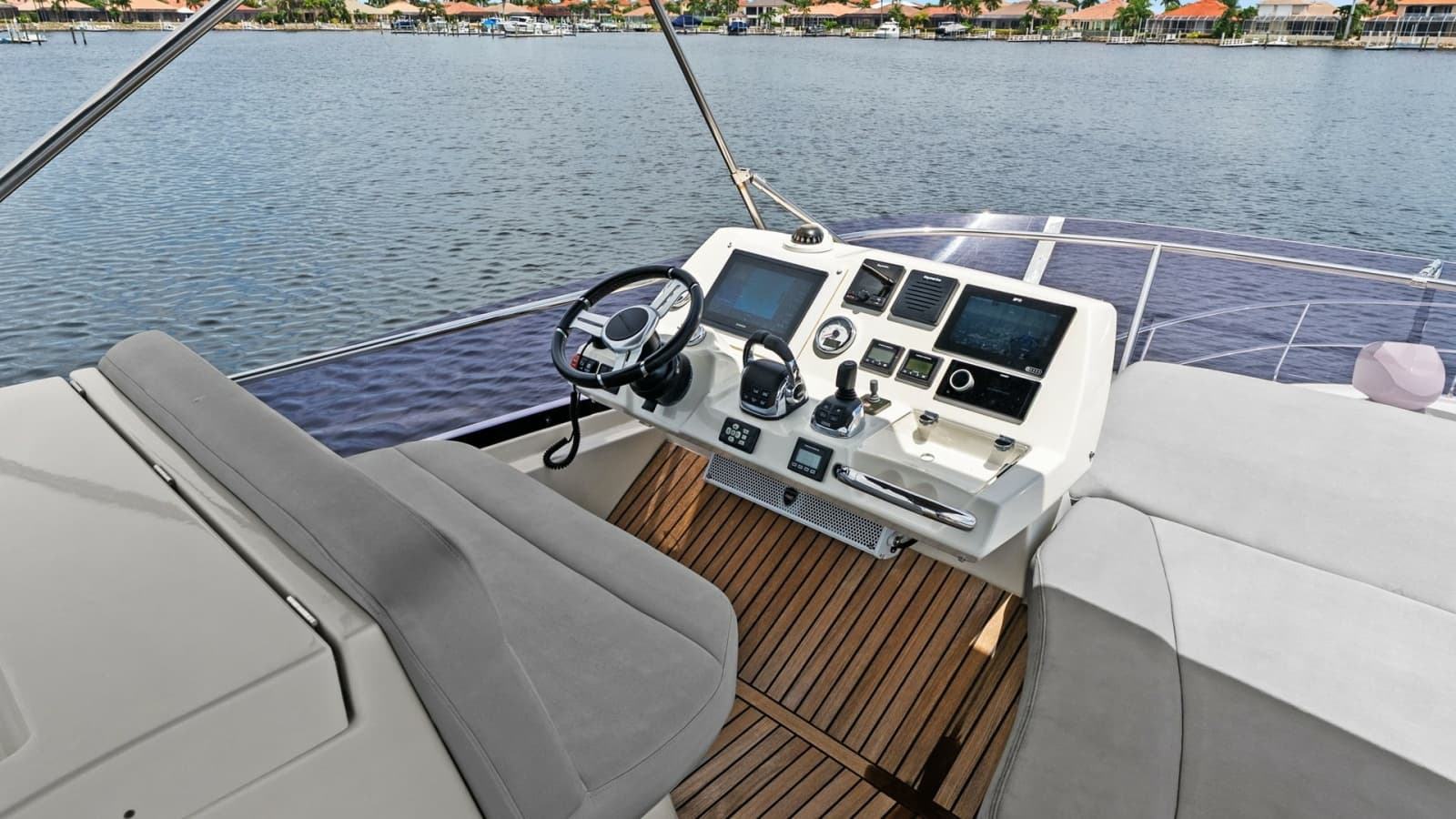 2015 Prestige 500 Fly - Photo 14