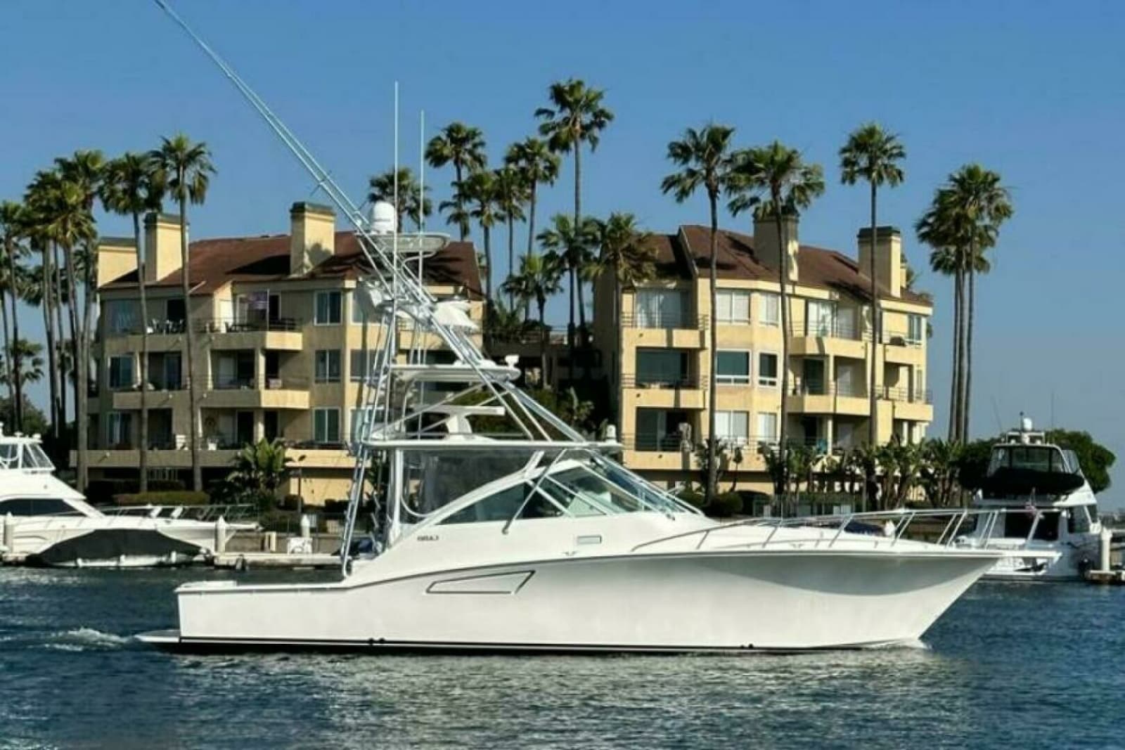 2006 Cabo 40 Express - Photo 1