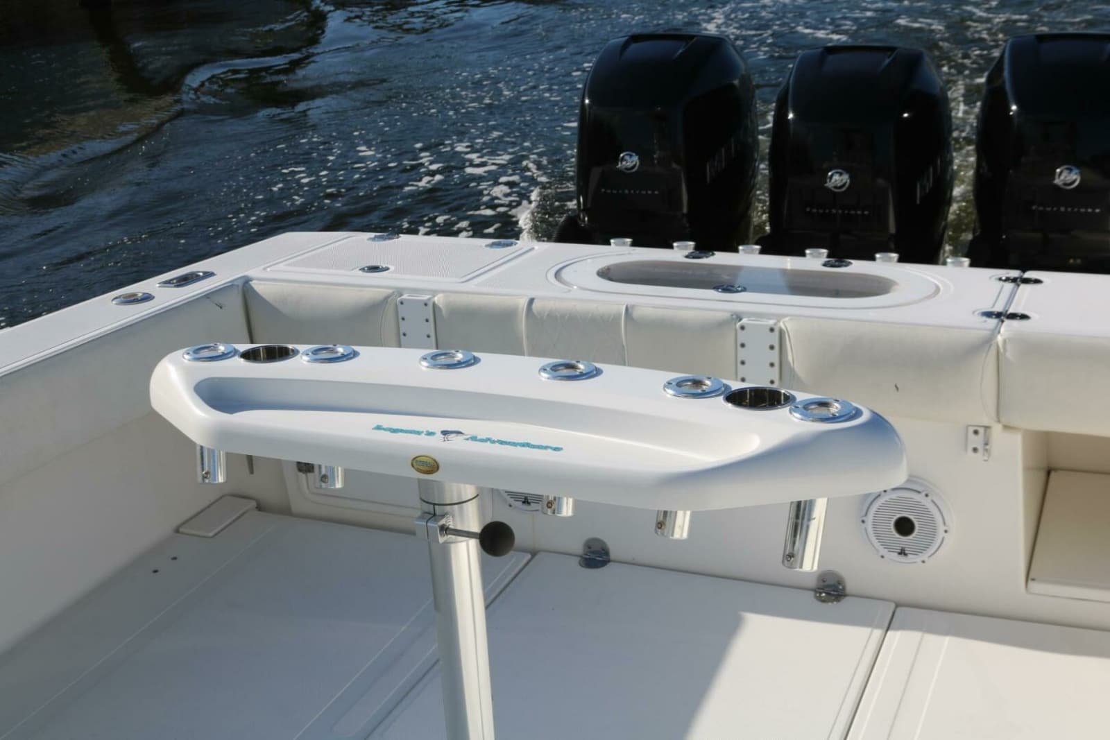 2008 Venture 39 Center Console - Photo 6