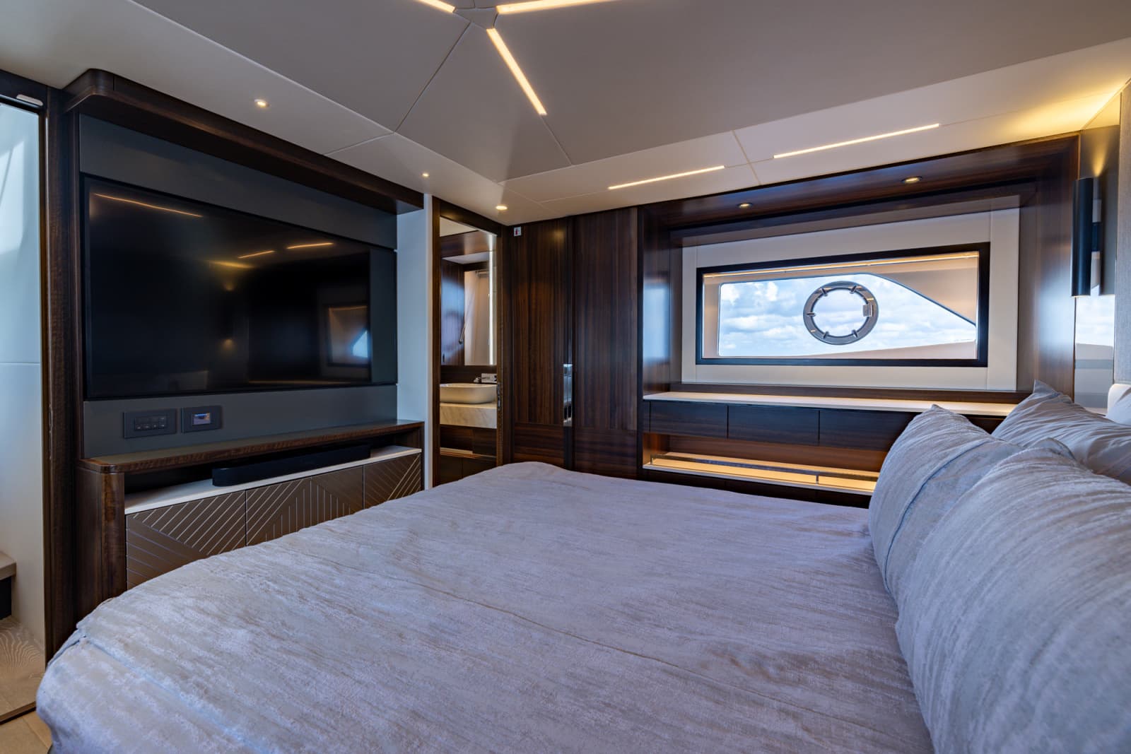 2022 Sunseeker Manhattan 68 - Photo 47