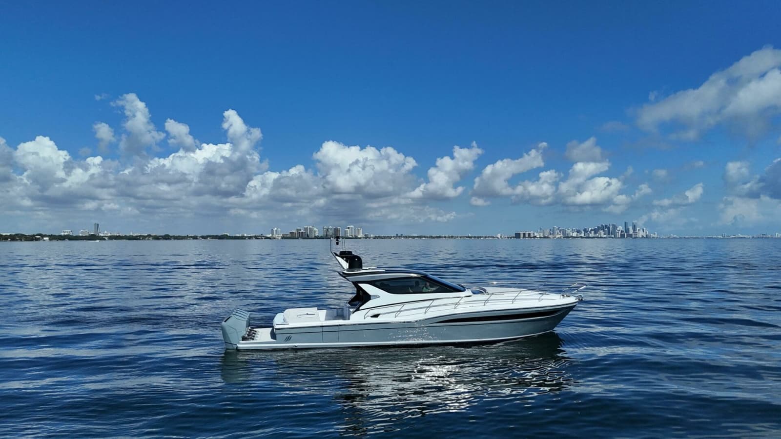 2024 Uniesse HTC5P - Photo 3