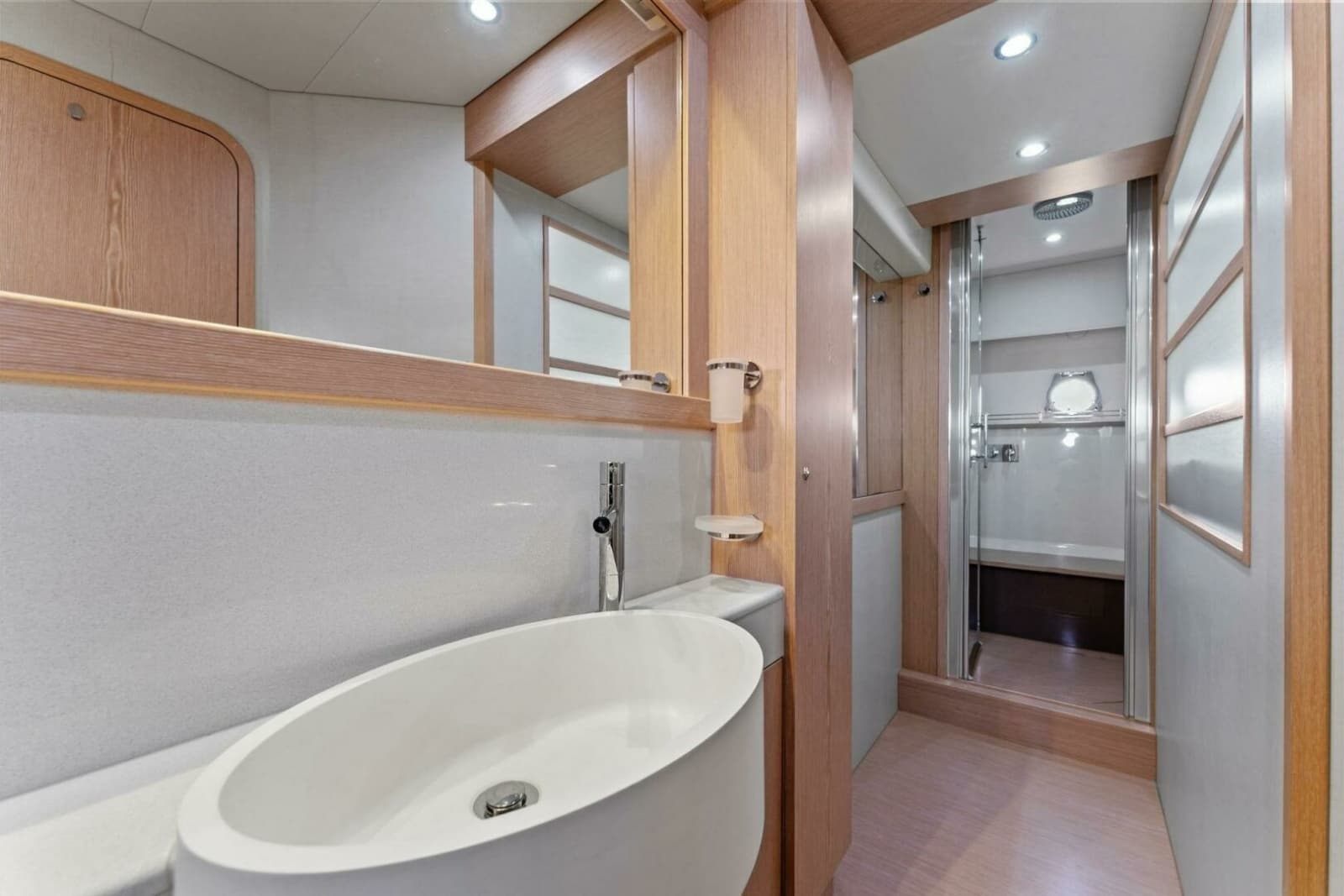 2013 Ferretti Yachts 620 - Photo 28