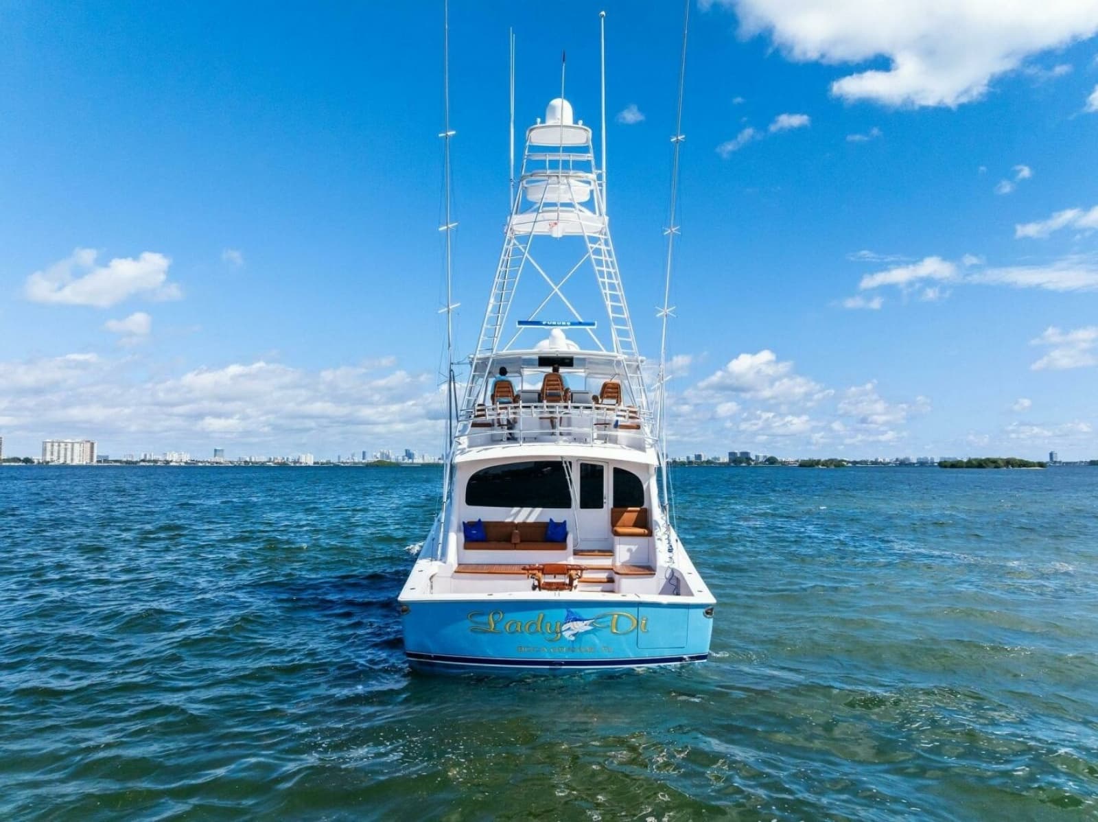 2012 Viking 82 Convertible - Photo 237