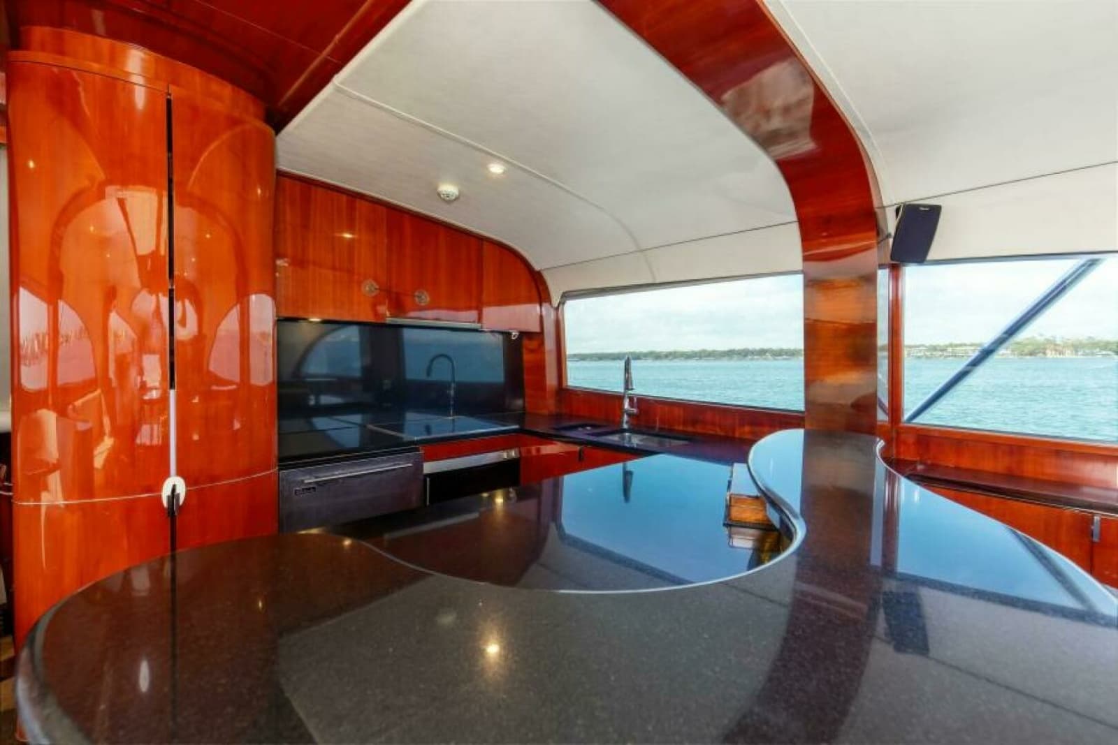 2004 Ebony Custom Sportfish 65 Convertible - Photo 13