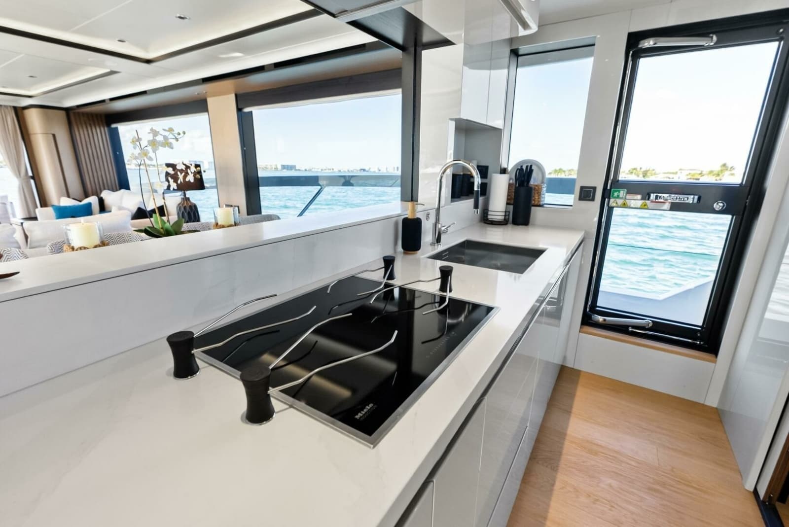 2025 Absolute 75 Navetta - Photo 19