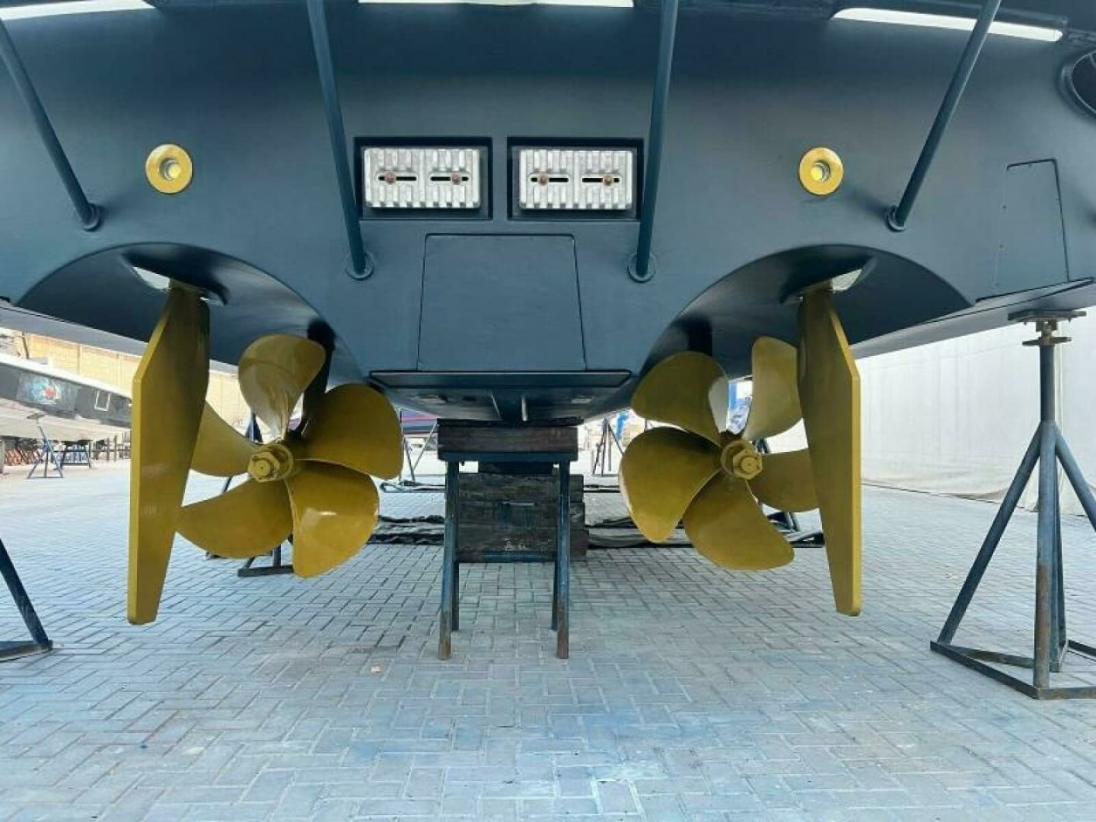 2011 Viking 70 Enclosed Bridge - Photo 78