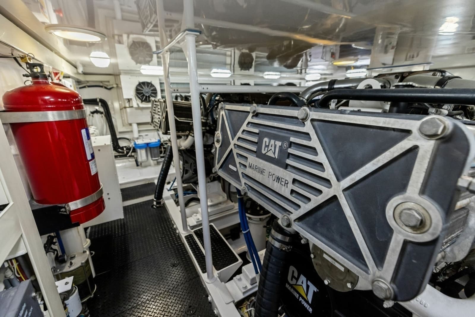 2008 Viking 68 Skybridge - Photo 135